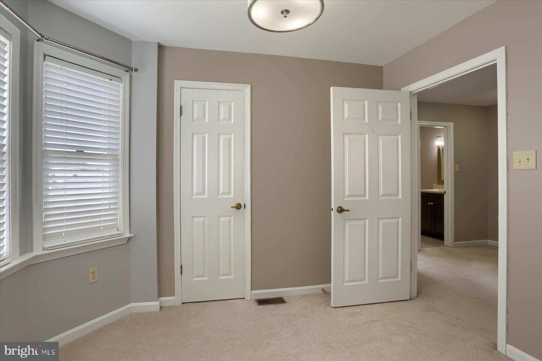 VILLAGE OF MORELAND - Residential