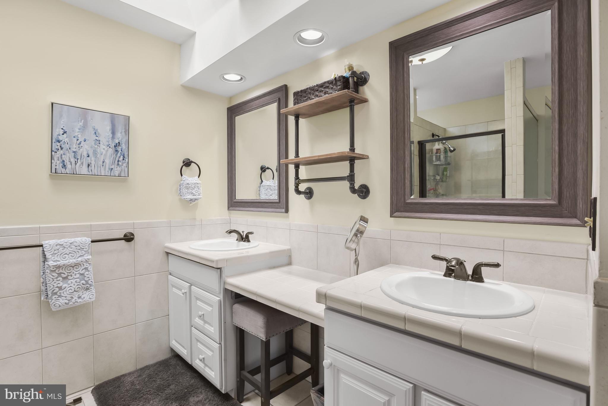 SHIPLEYS CHOICE - Residential