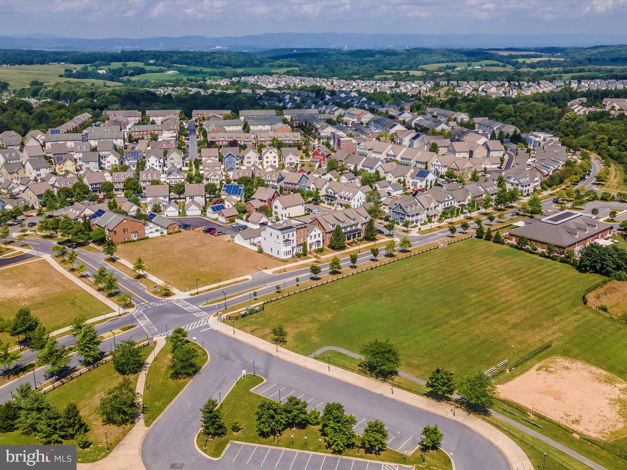 VILLAGES OF URBANA - Residential