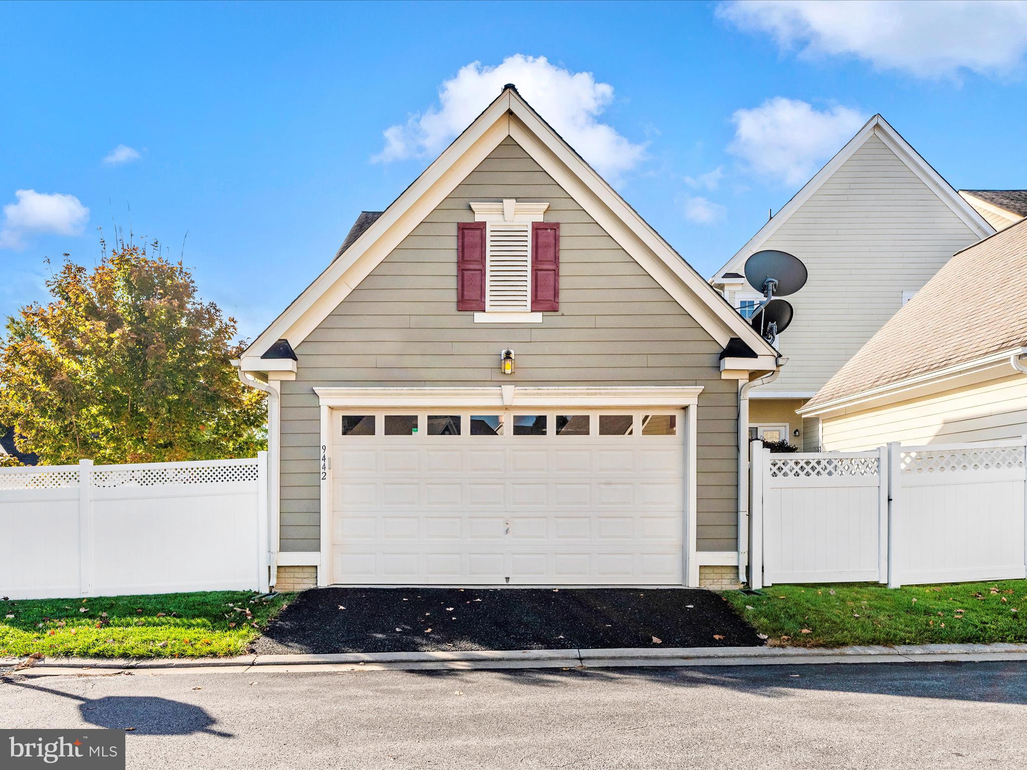 VILLAGES OF URBANA - Residential