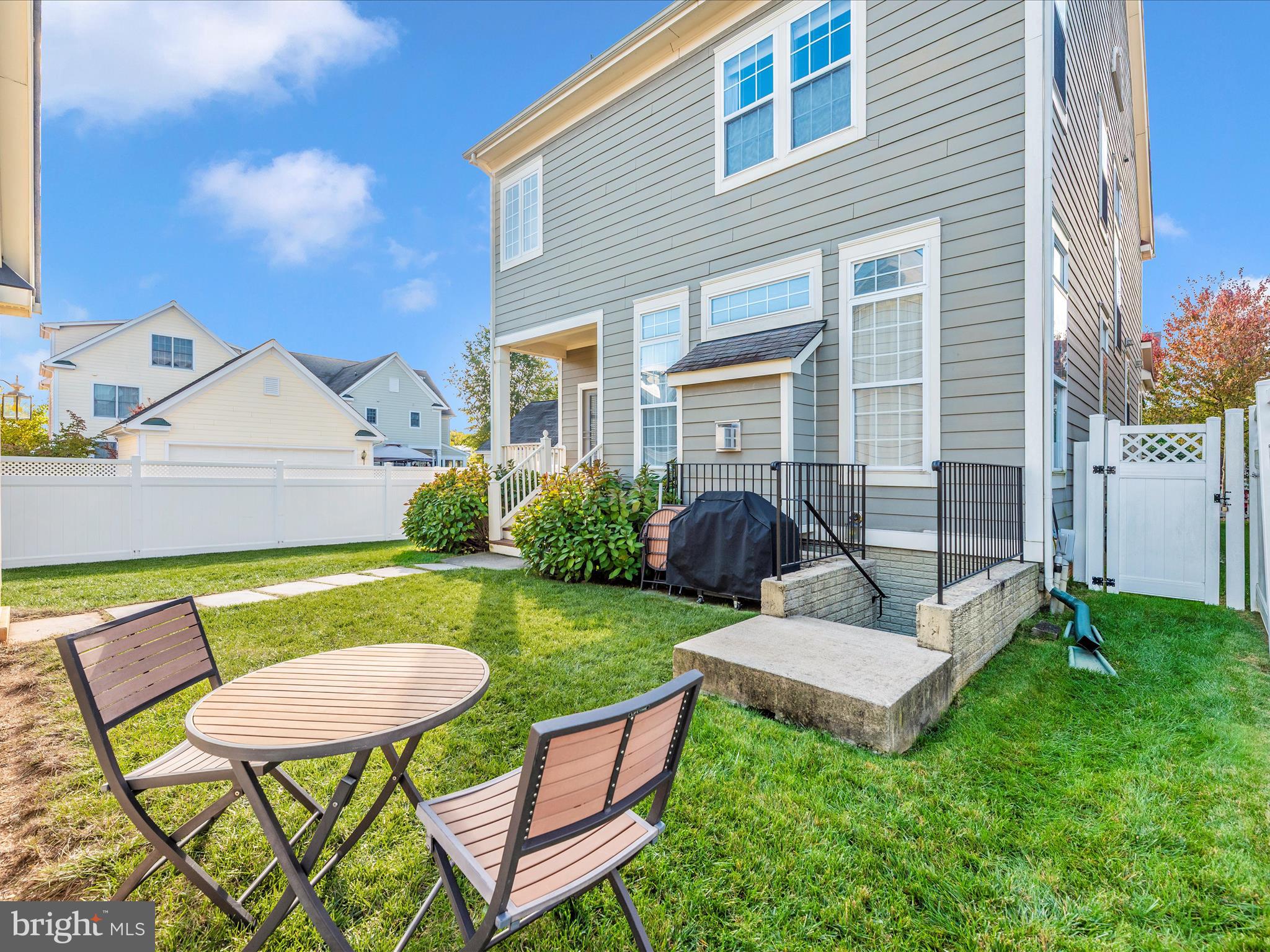 VILLAGES OF URBANA - Residential