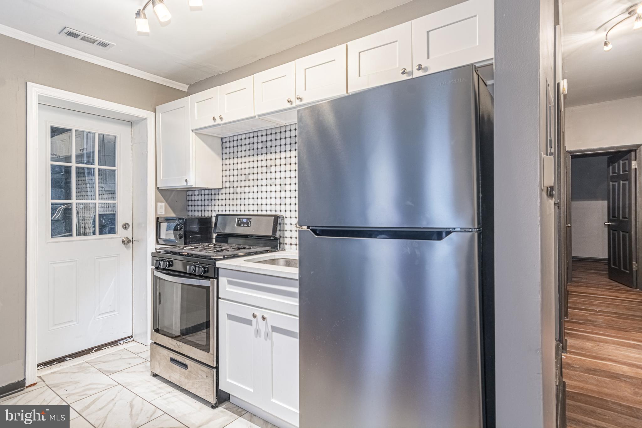 UPPER FELLS POINT - Residential Lease