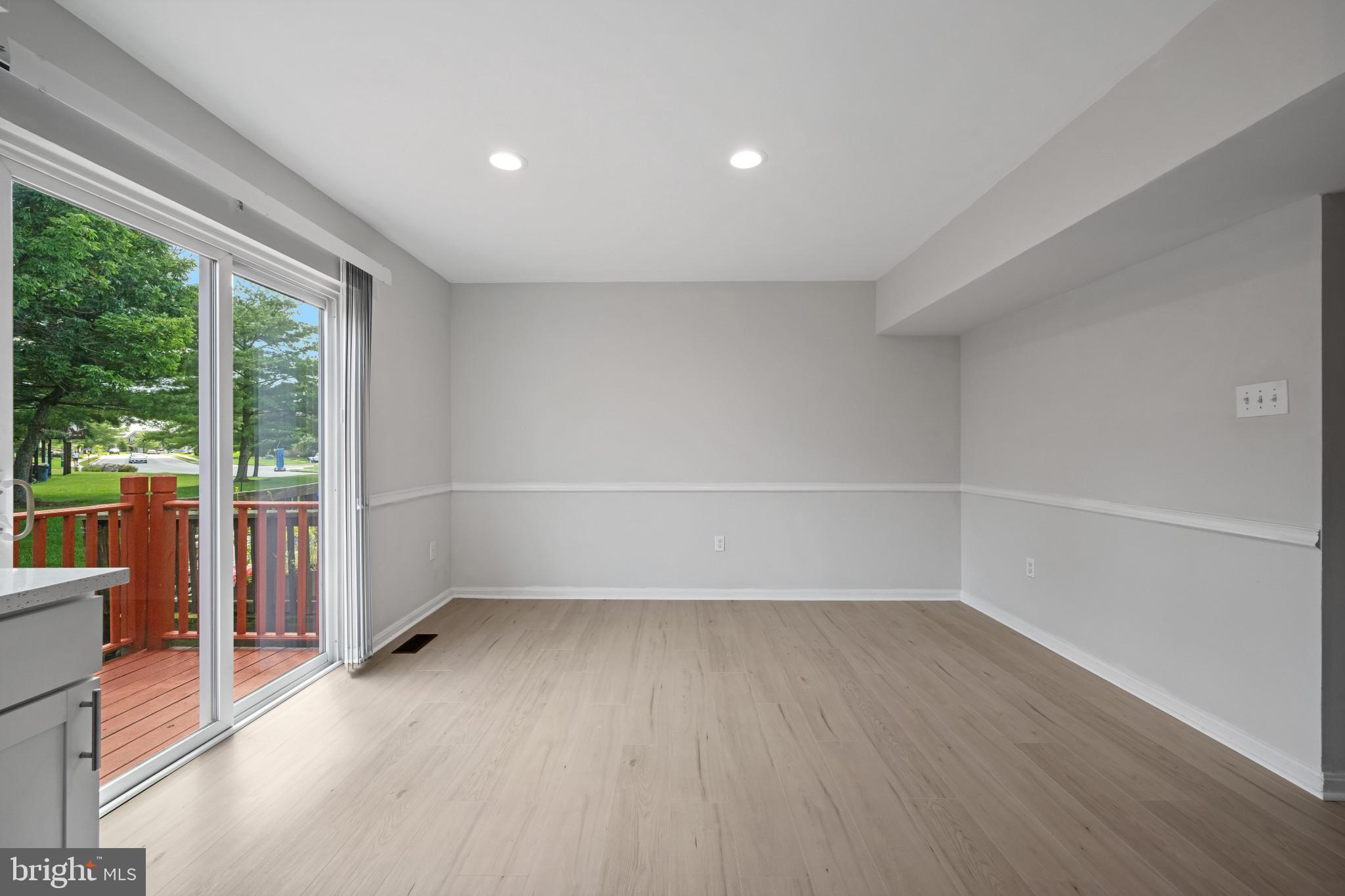 MOUNTAIN VILLAGE - Residential