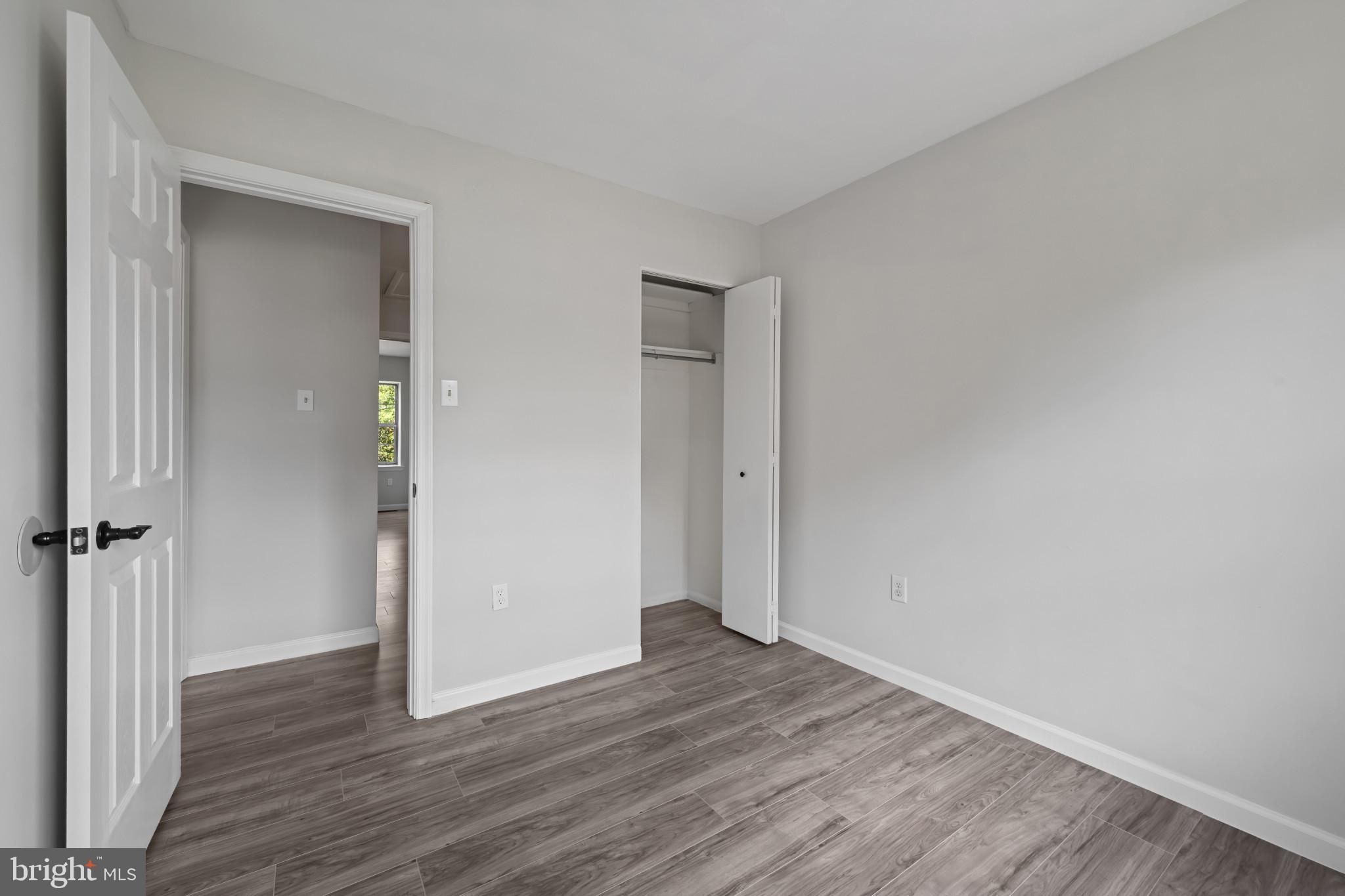 MOUNTAIN VILLAGE - Residential