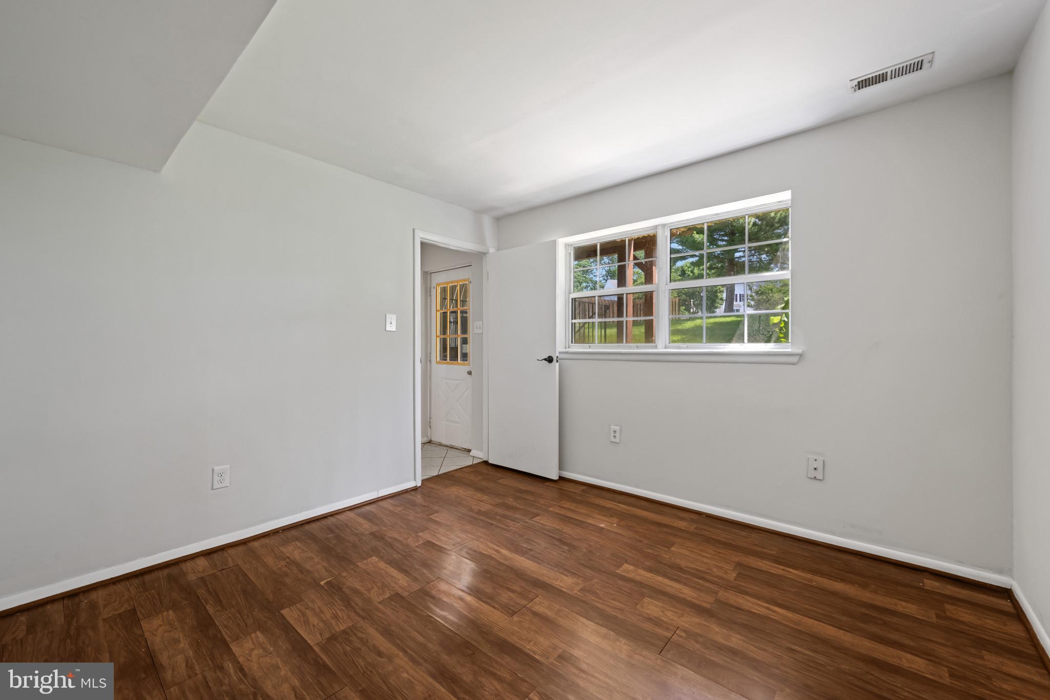 MOUNTAIN VILLAGE - Residential