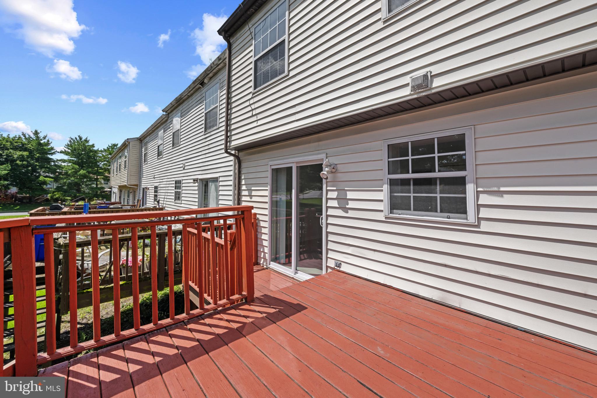 MOUNTAIN VILLAGE - Residential