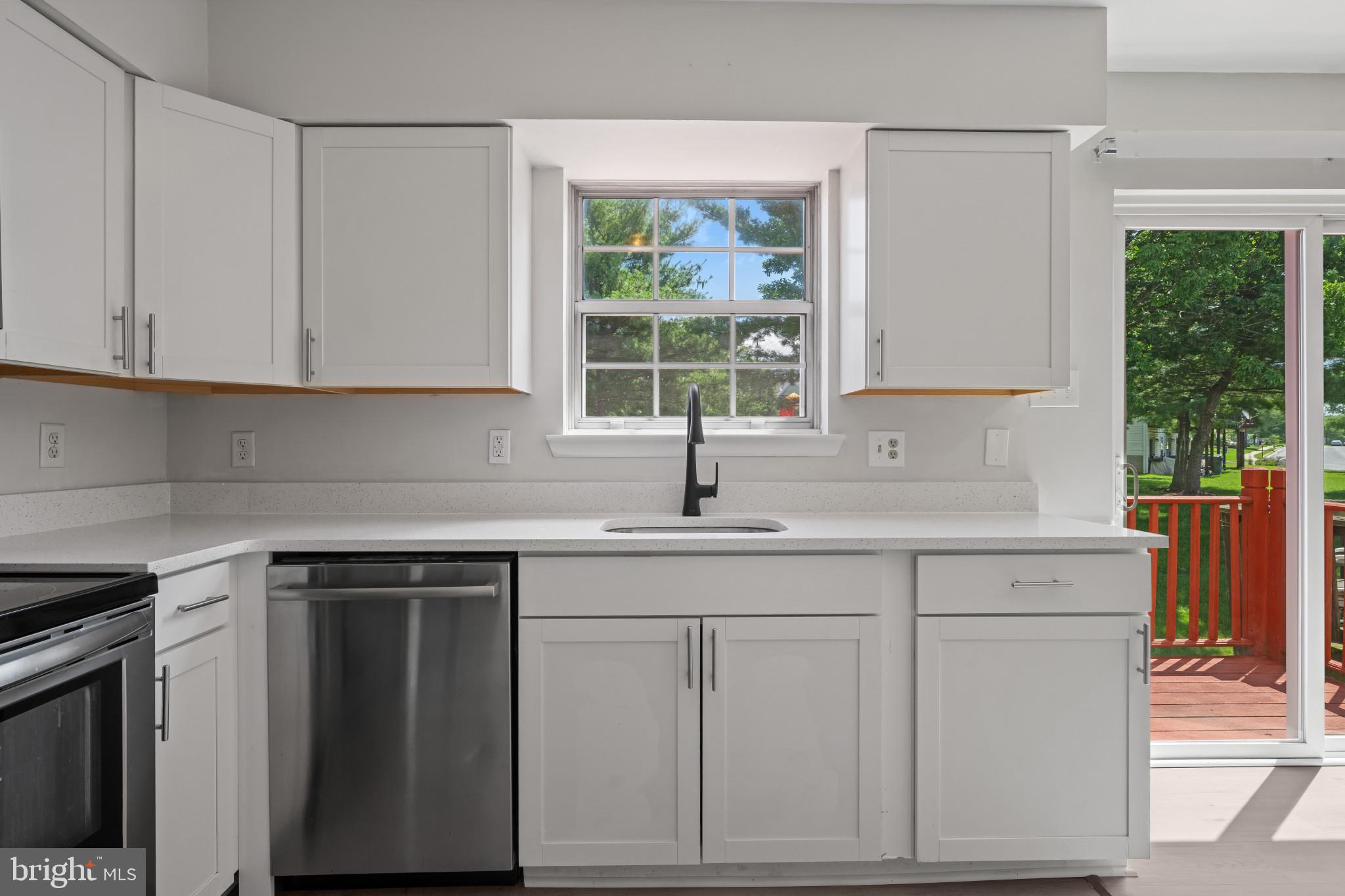 MOUNTAIN VILLAGE - Residential