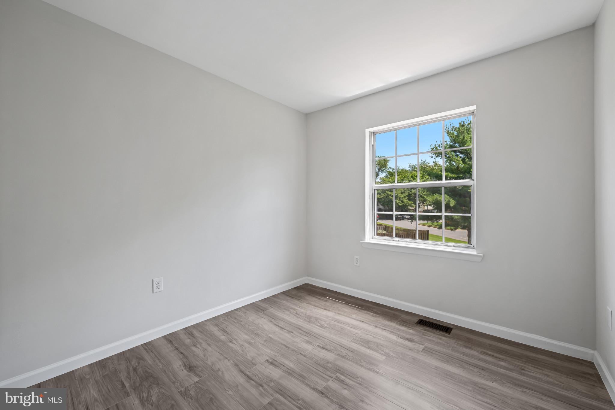 MOUNTAIN VILLAGE - Residential