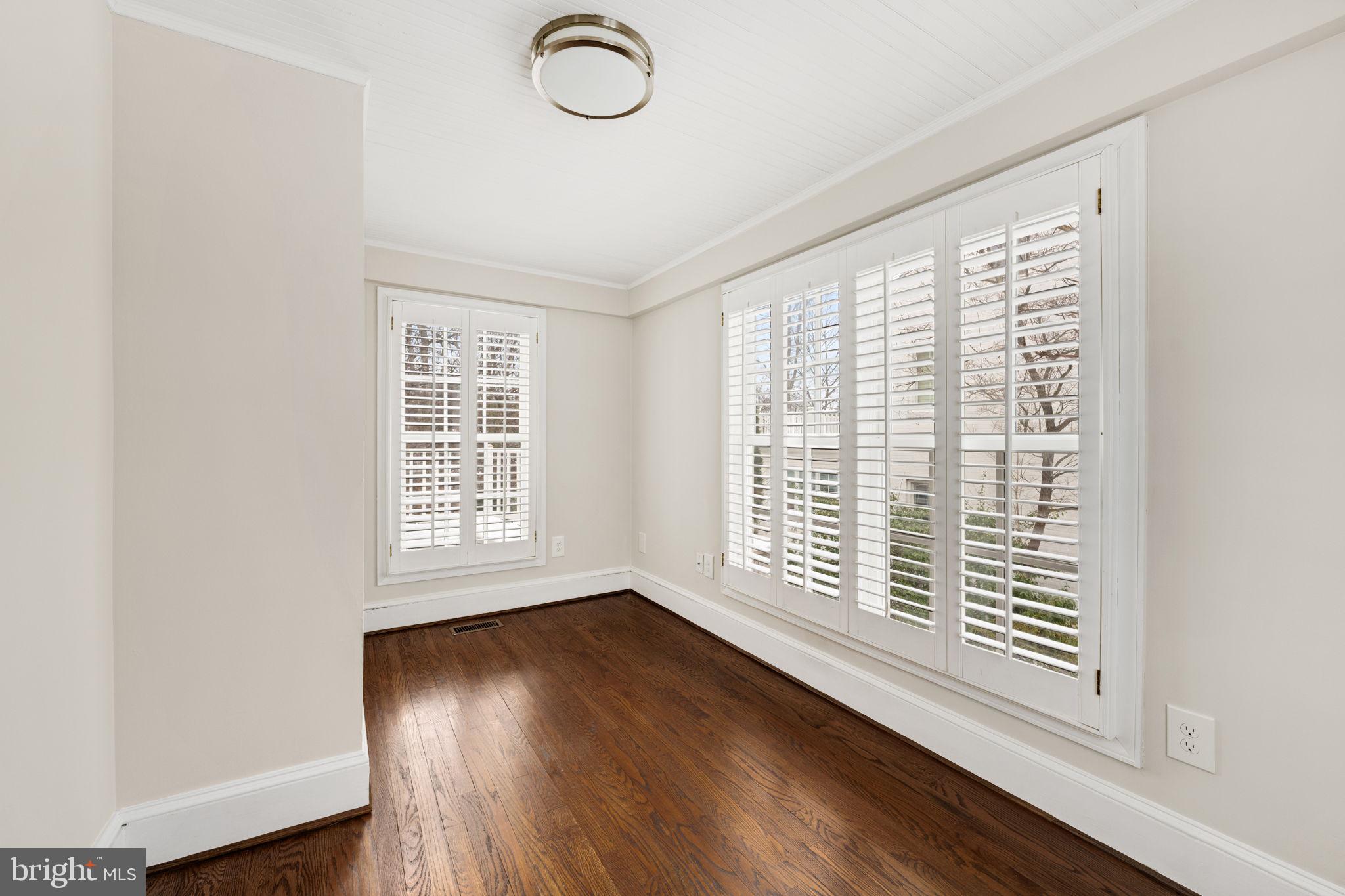 BEVERLEY HILLS - Residential