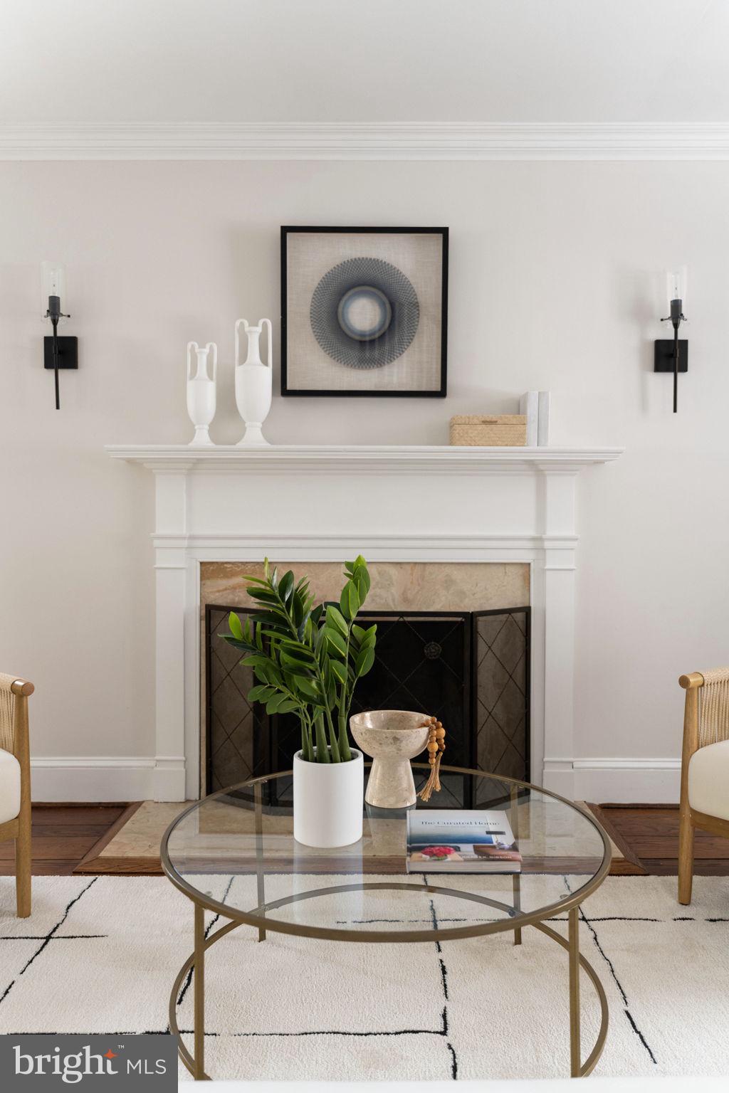 BEVERLEY HILLS - Residential