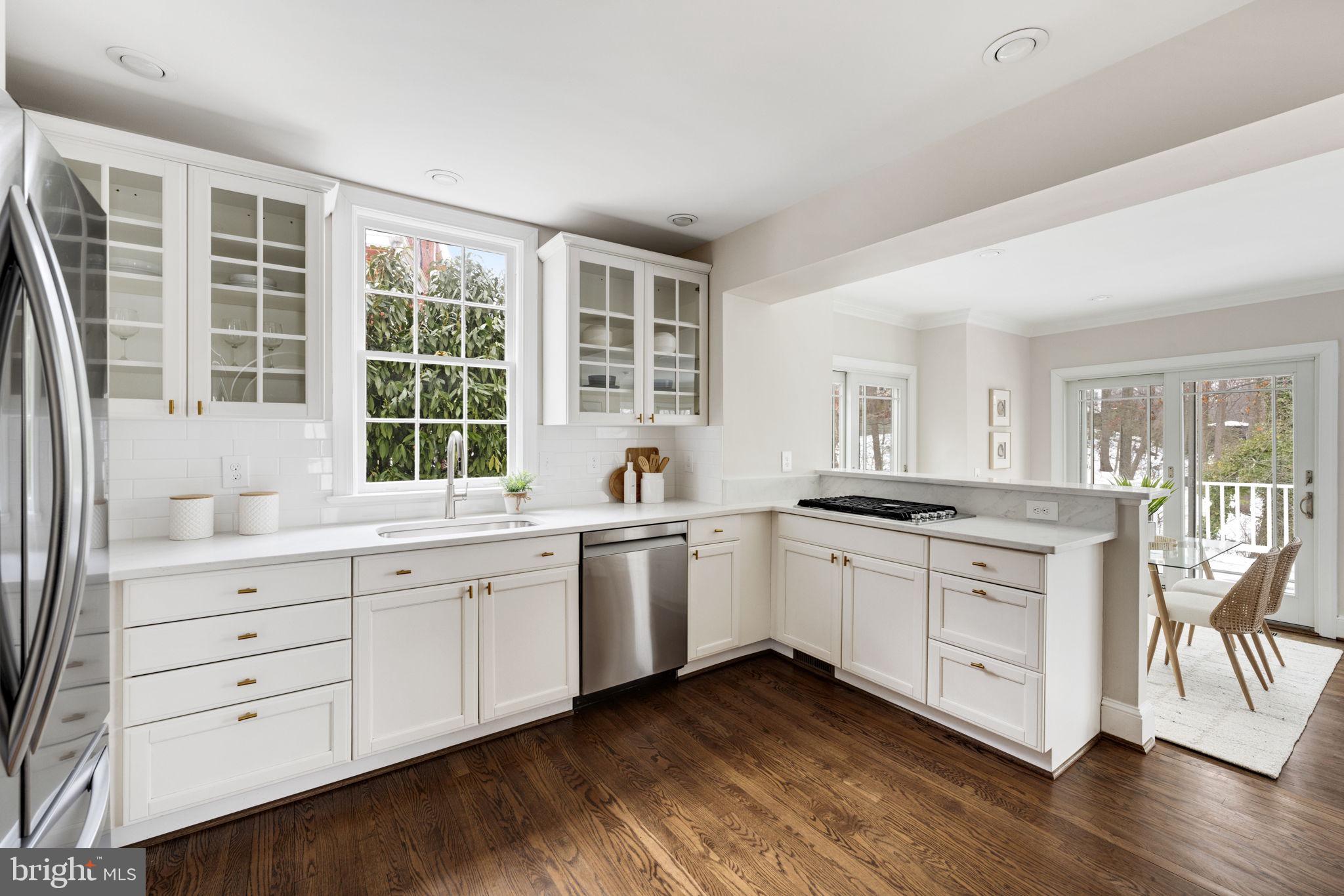 BEVERLEY HILLS - Residential