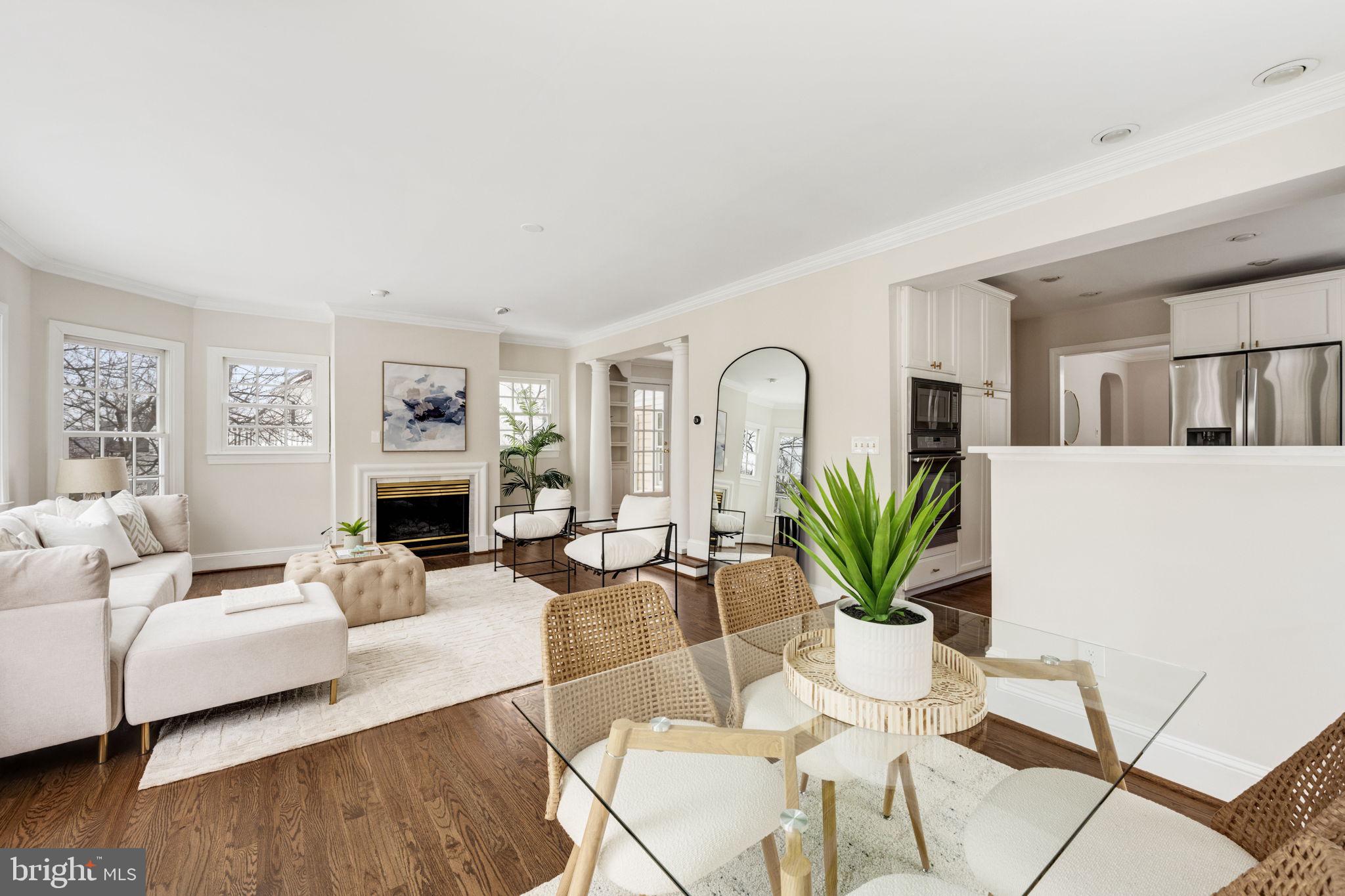 BEVERLEY HILLS - Residential