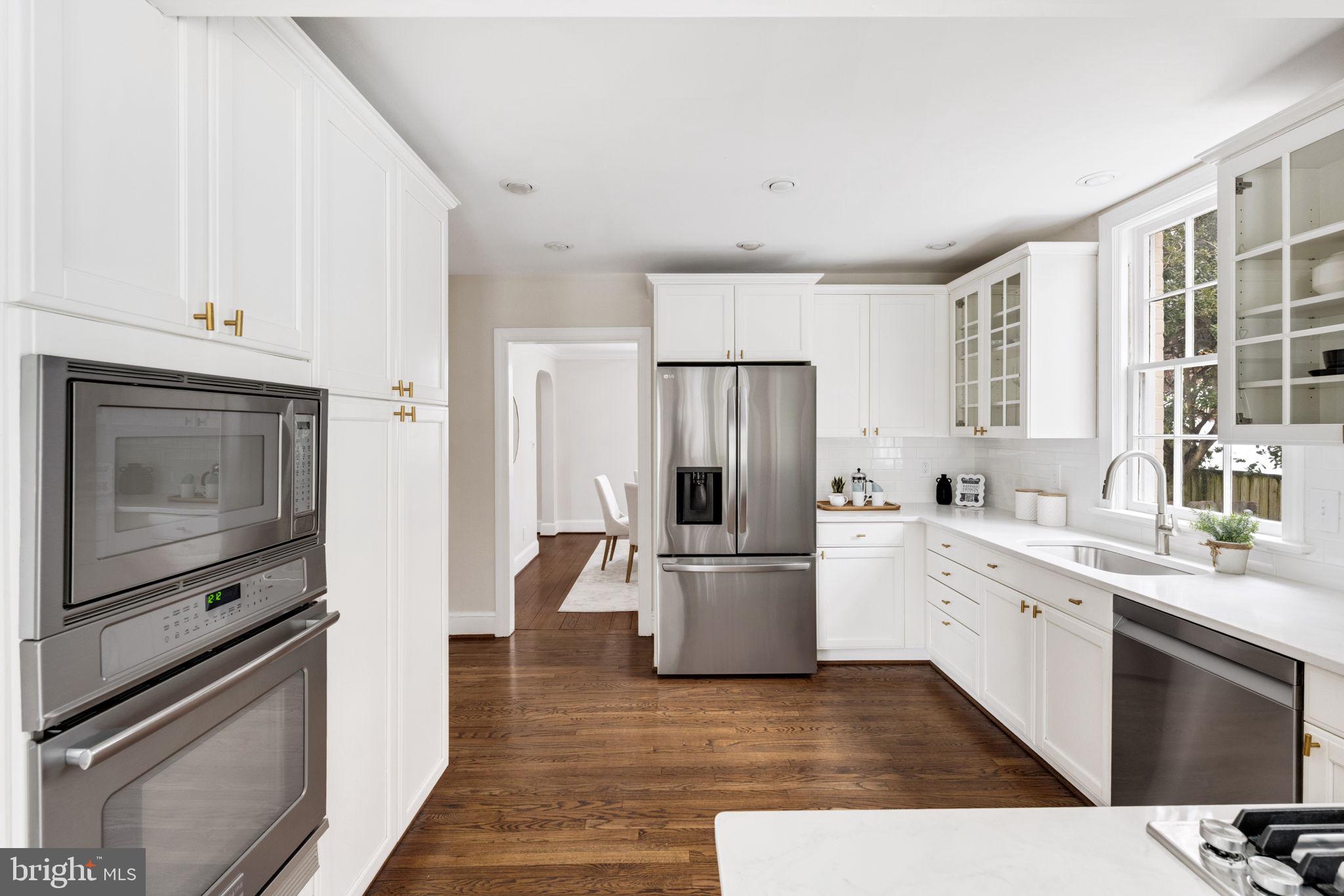 BEVERLEY HILLS - Residential