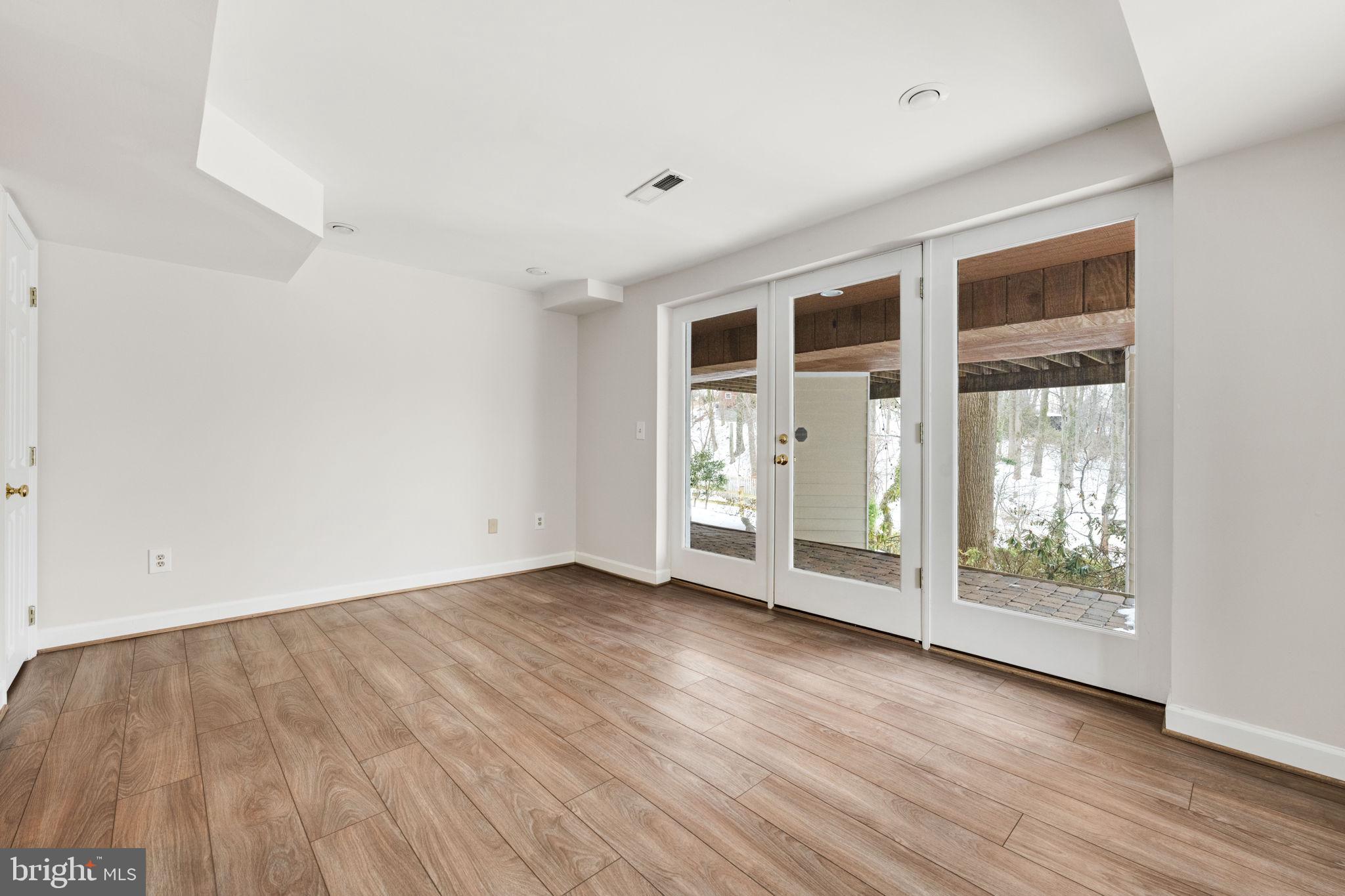 BEVERLEY HILLS - Residential