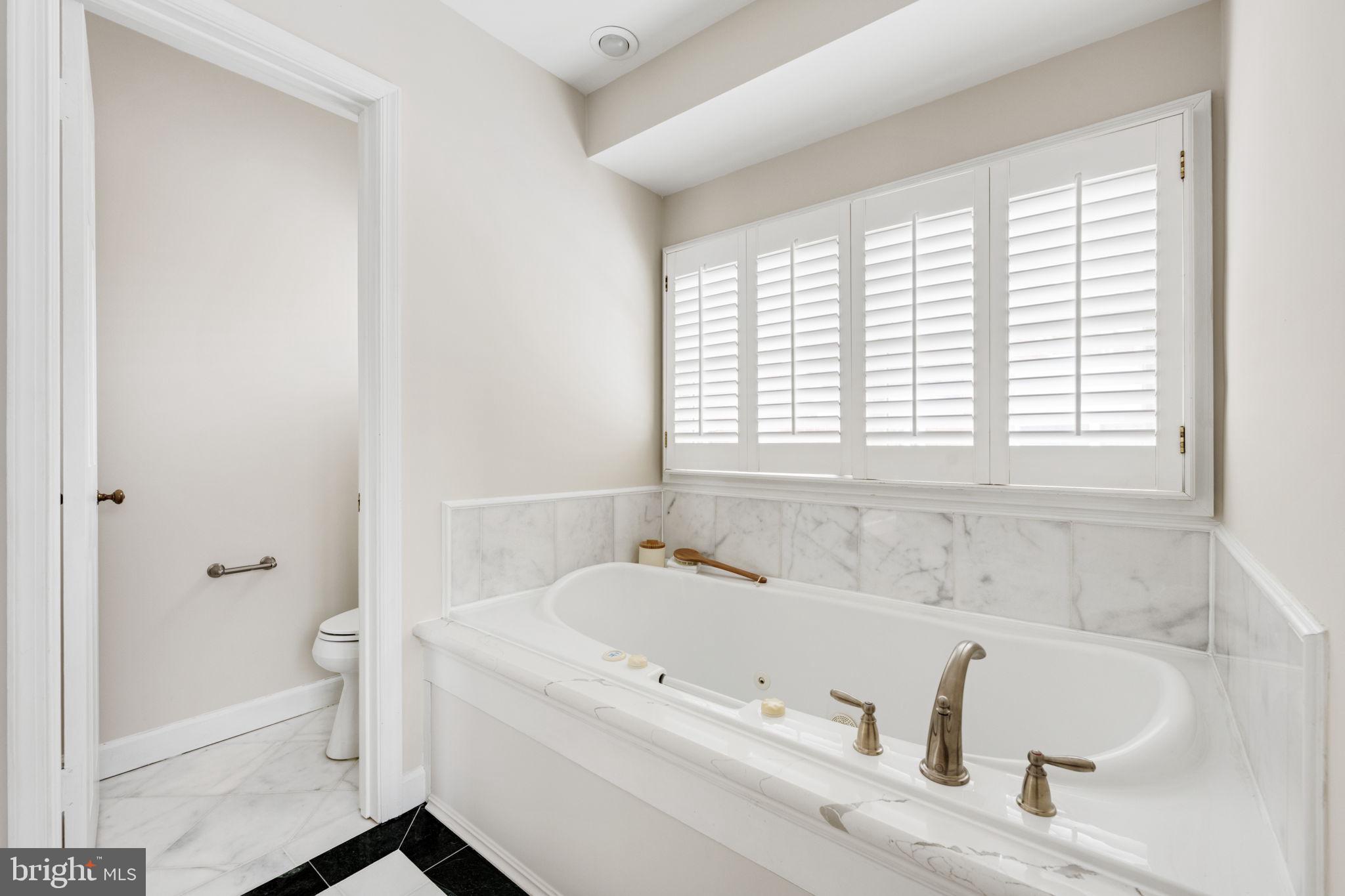 BEVERLEY HILLS - Residential