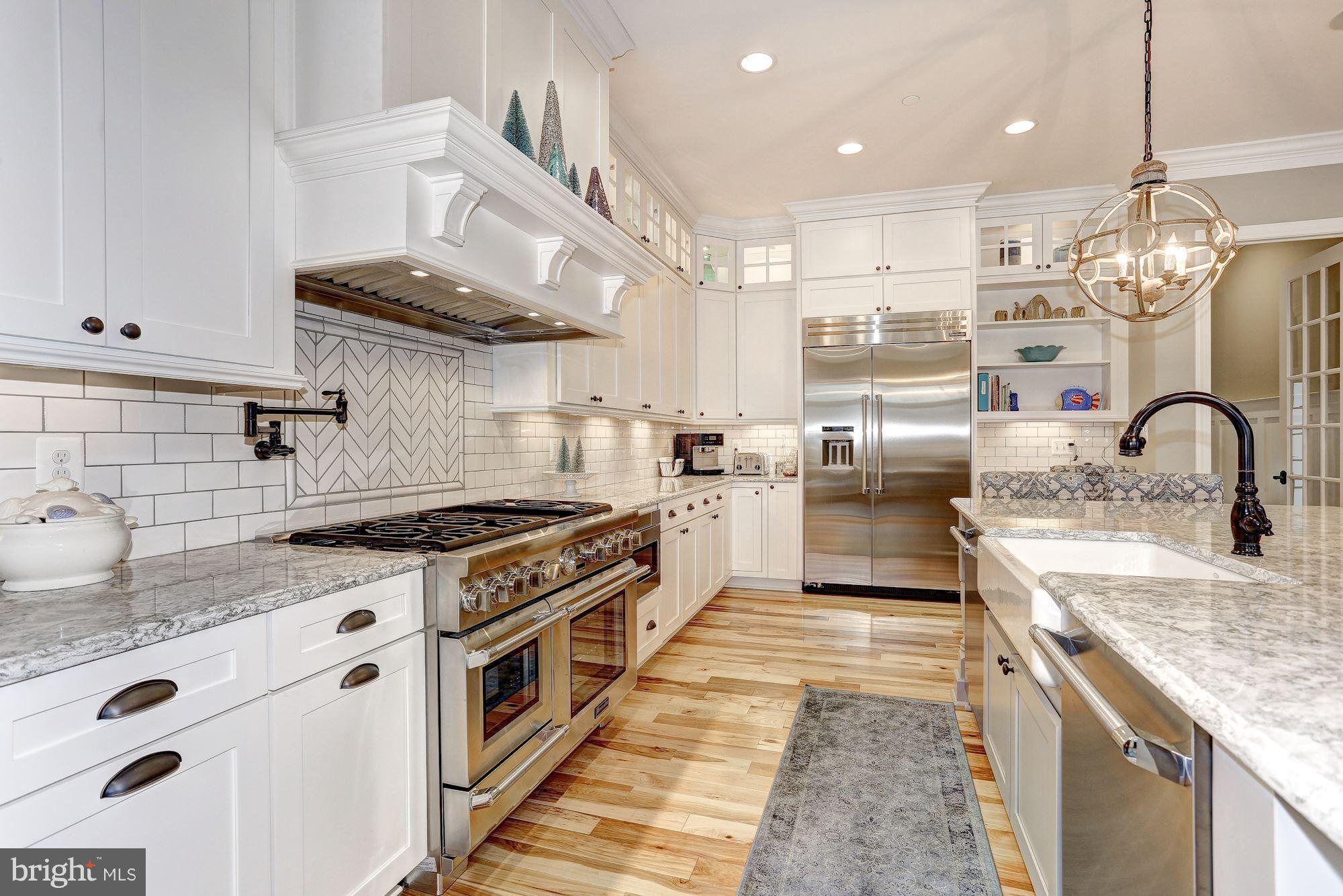 BROWNS WOODS - Residential