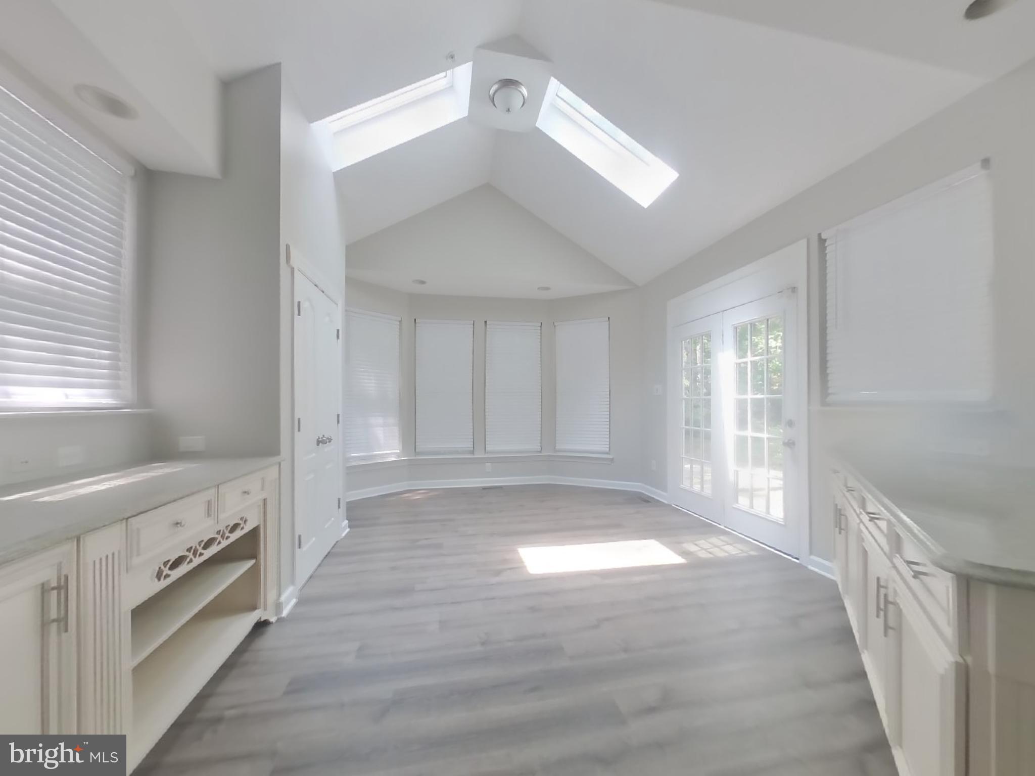 NORTHRIDGE PLAT 24> - Residential Lease