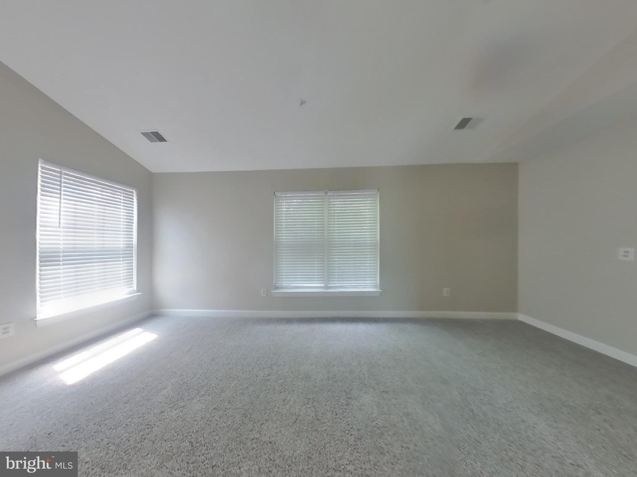 NORTHRIDGE PLAT 24> - Residential Lease