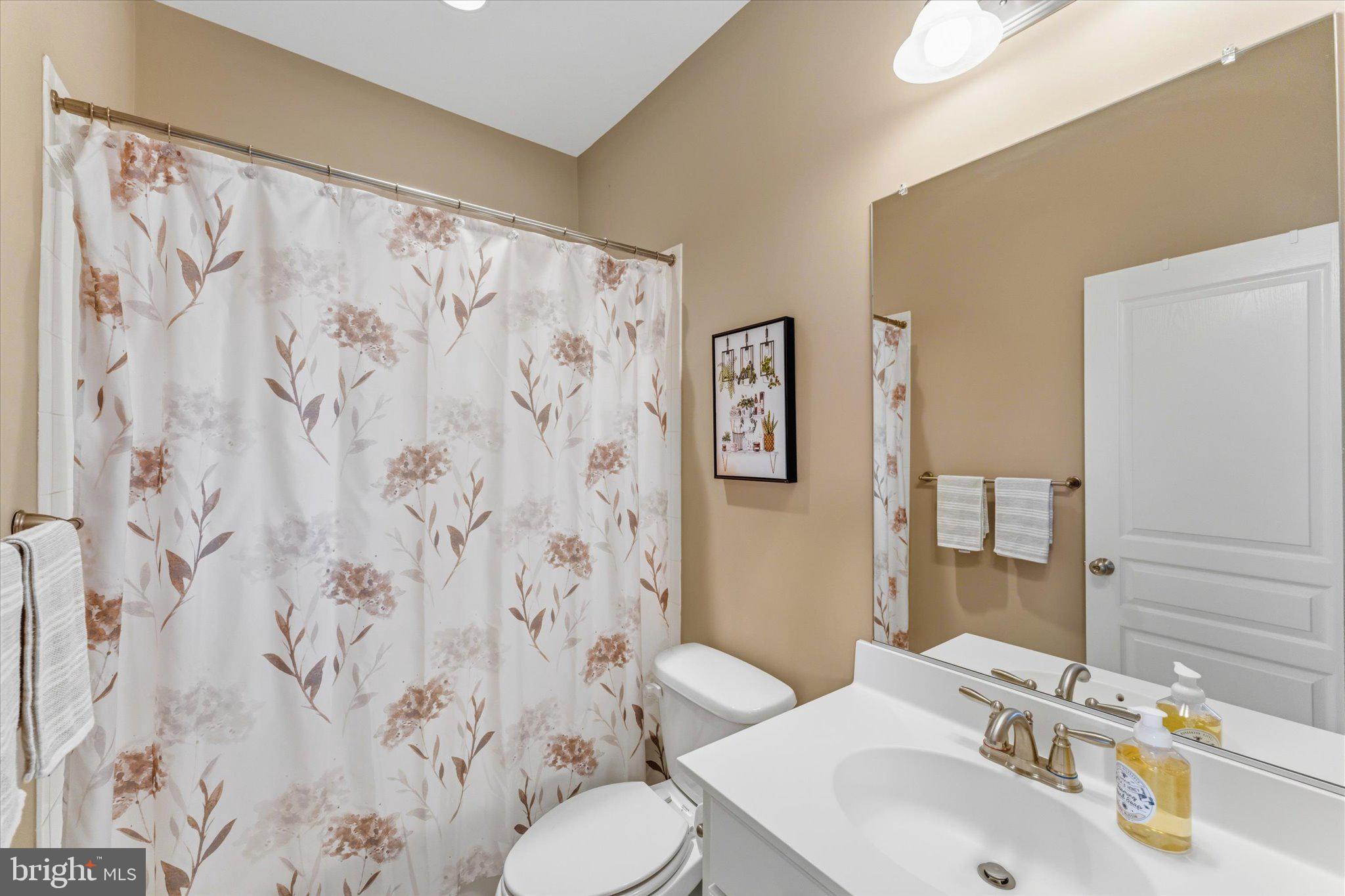 THE RESERVE AT LAKE MANASSAS - Residential