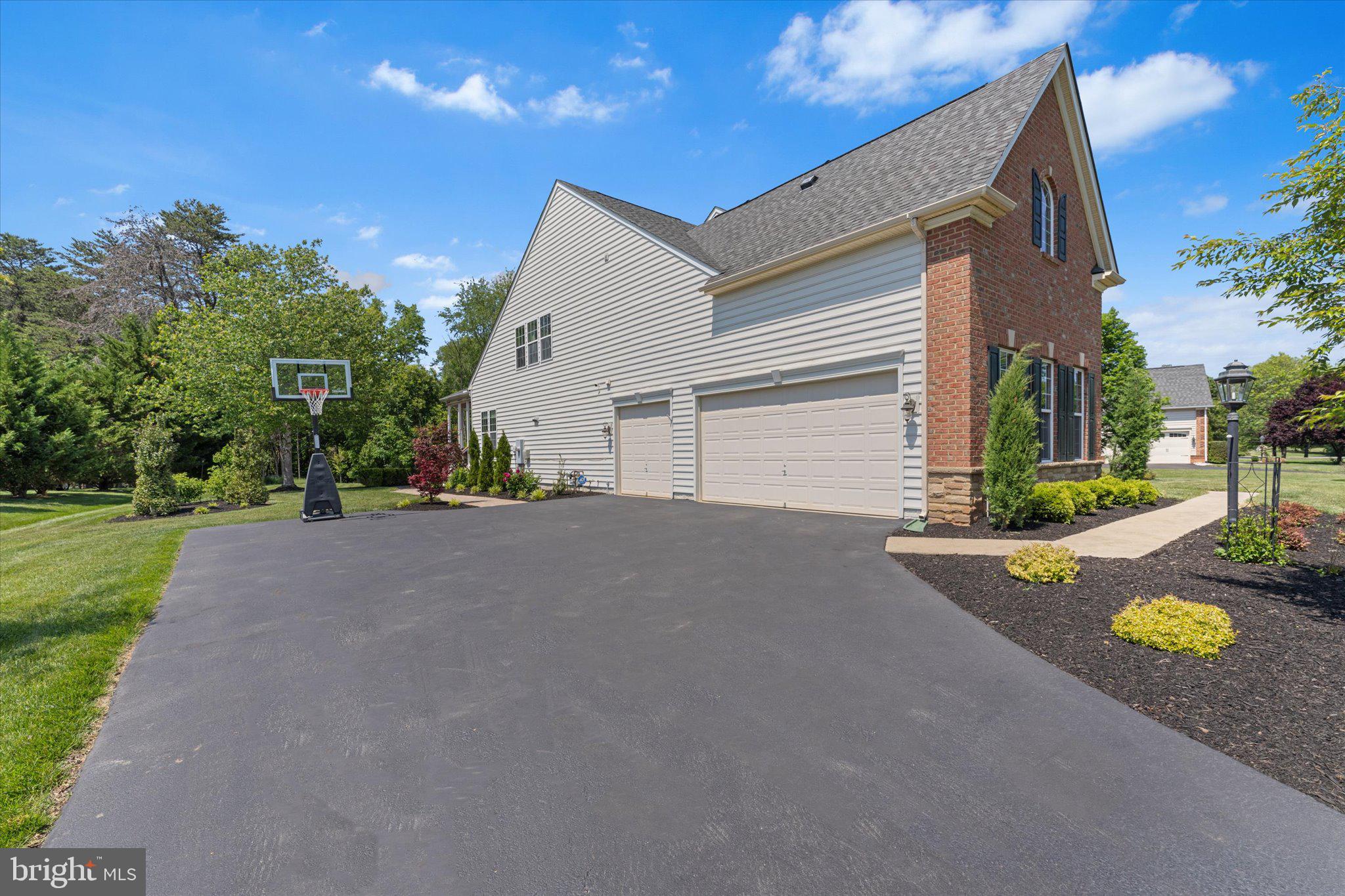 THE RESERVE AT LAKE MANASSAS - Residential