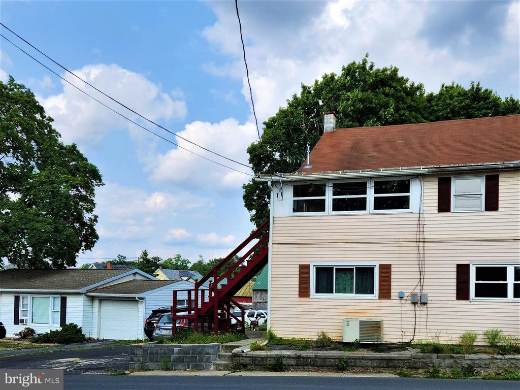 Photo of 7 CHURCH ST, LITITZ, PA 17543 (MLS # PALA2036266)