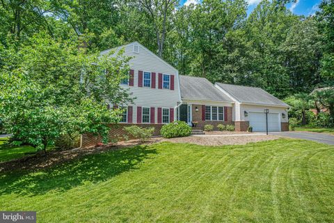 5616 TILIA COURT BURKE VA 22015