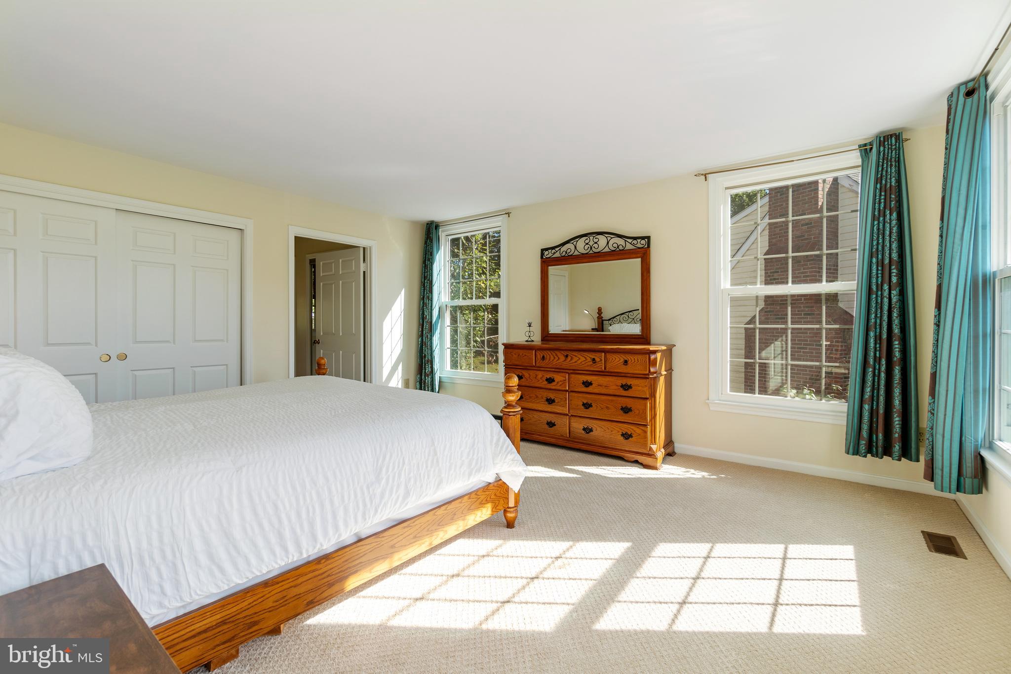 DUFIEF MILL BROOK - Residential