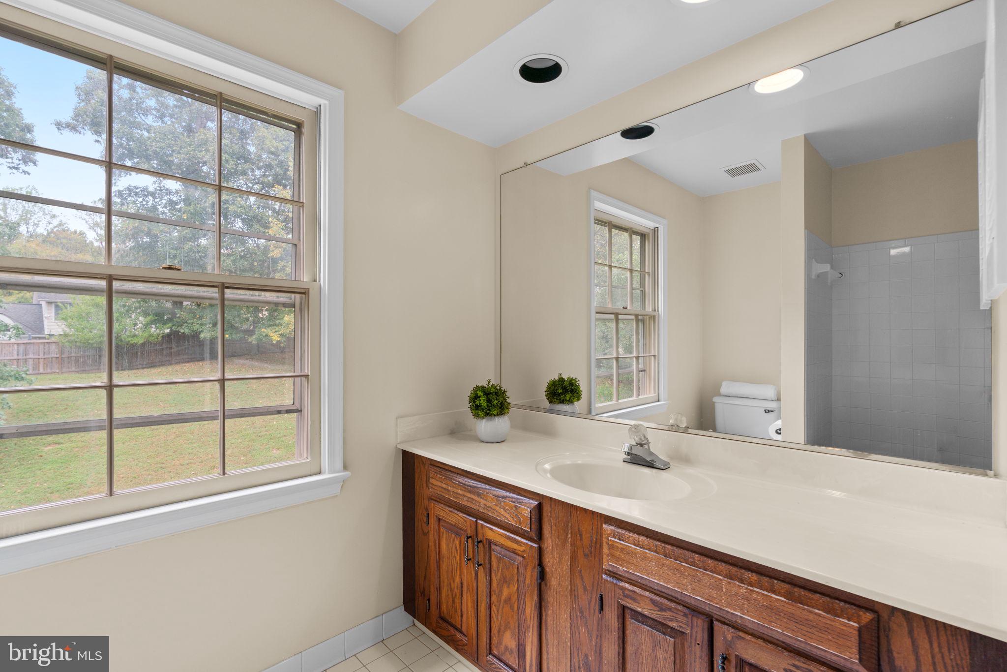 DUFIEF MILL BROOK - Residential