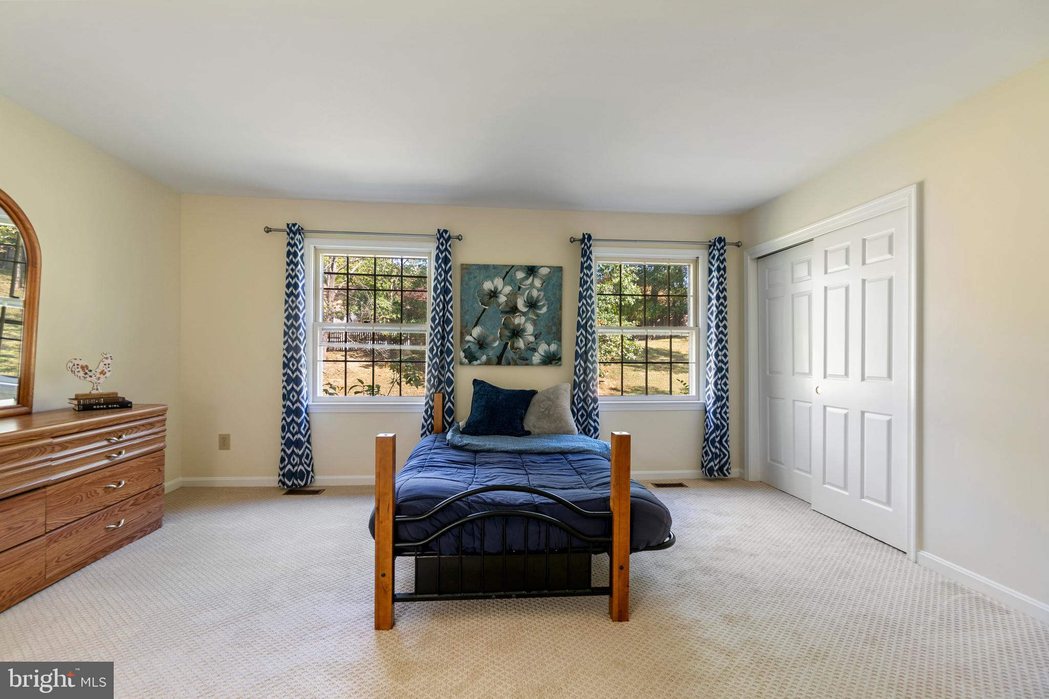 DUFIEF MILL BROOK - Residential