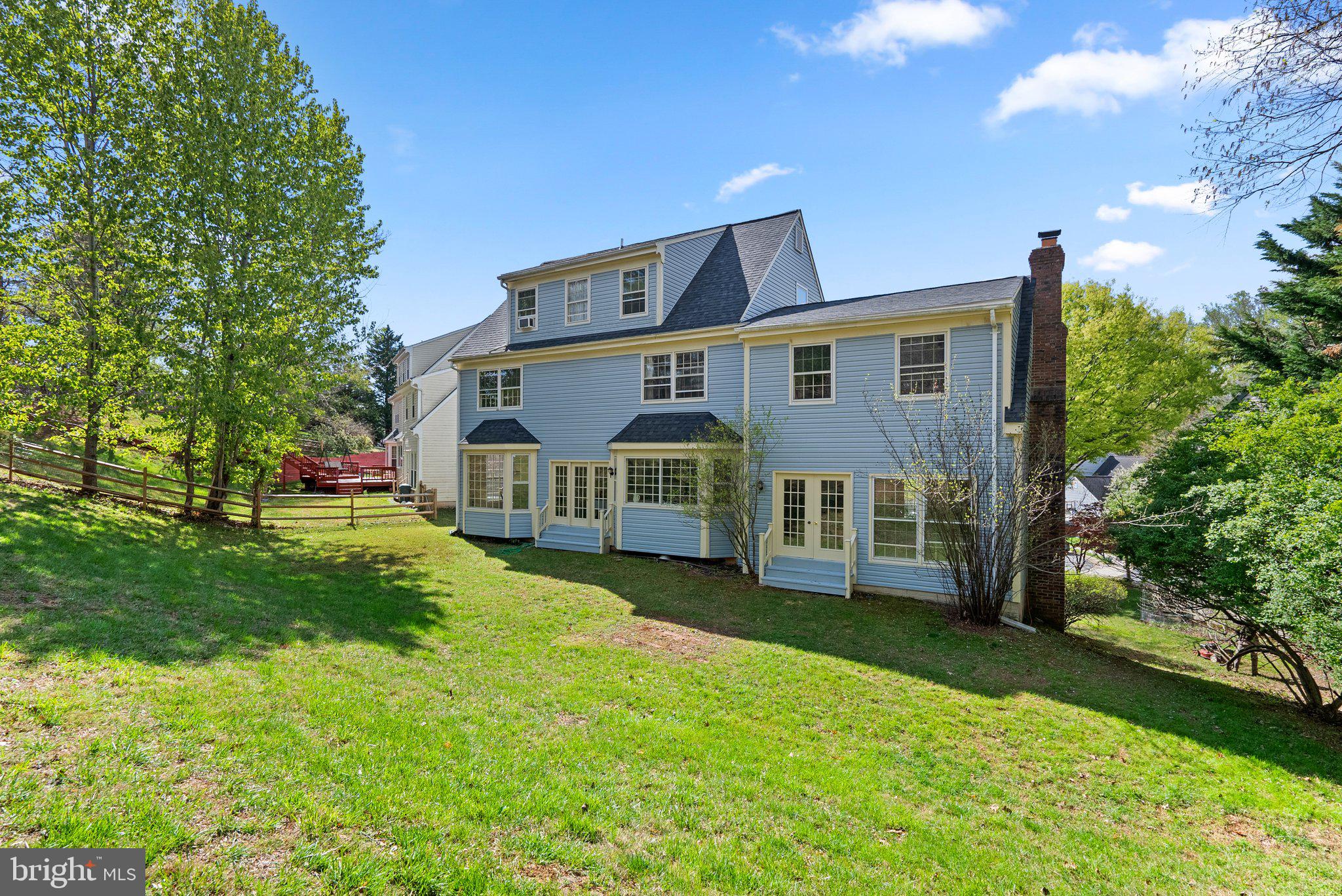 DUFIEF MILL BROOK - Residential