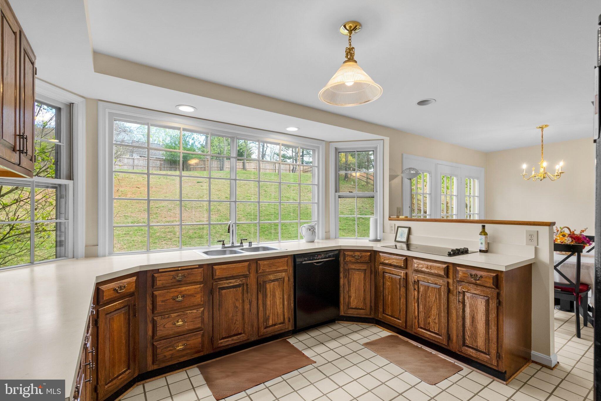 DUFIEF MILL BROOK - Residential