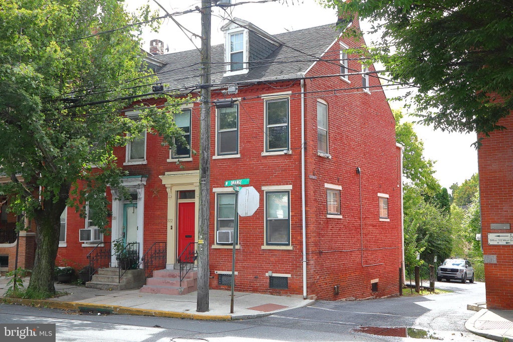 Photo of 322 W Orange Street, LANCASTER, PA 17603 (MLS # PALA2095604)