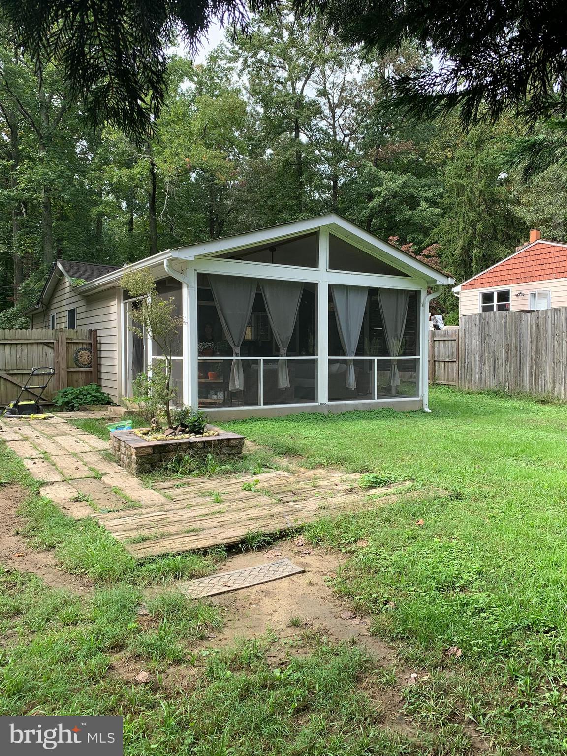 HERALD HARBOR - Residential