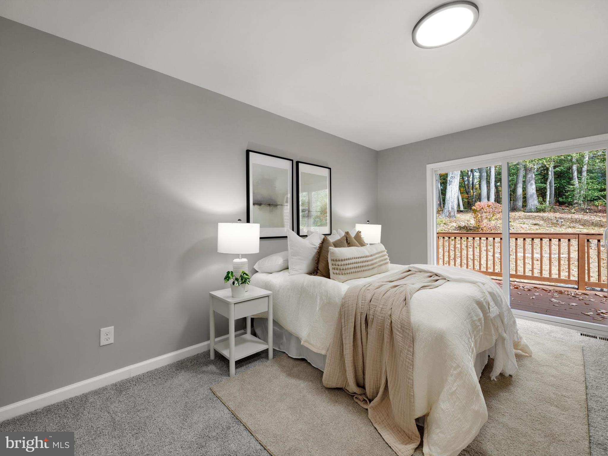 ROUND BAY CITY - Residential