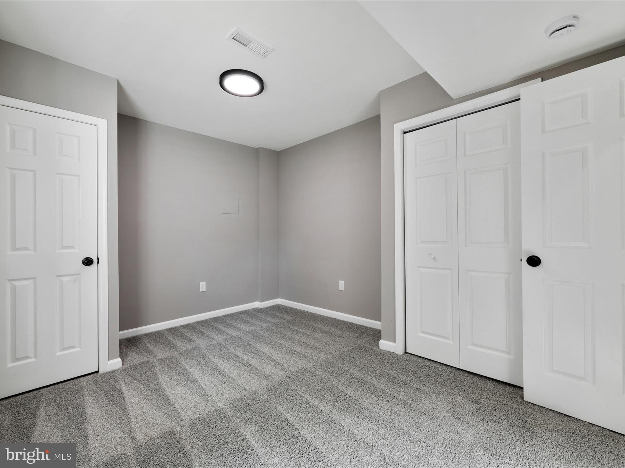 ROUND BAY CITY - Residential