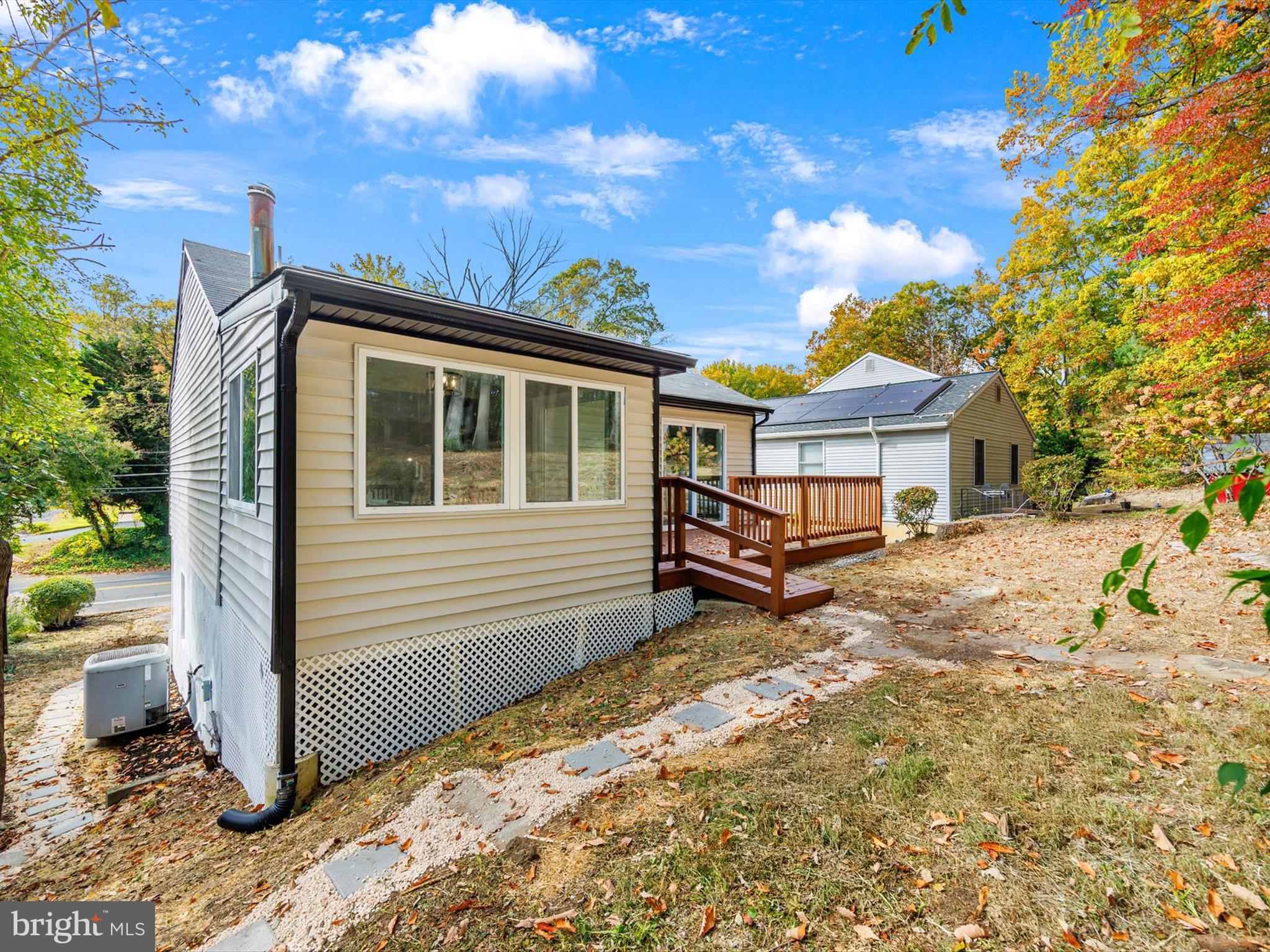 ROUND BAY CITY - Residential