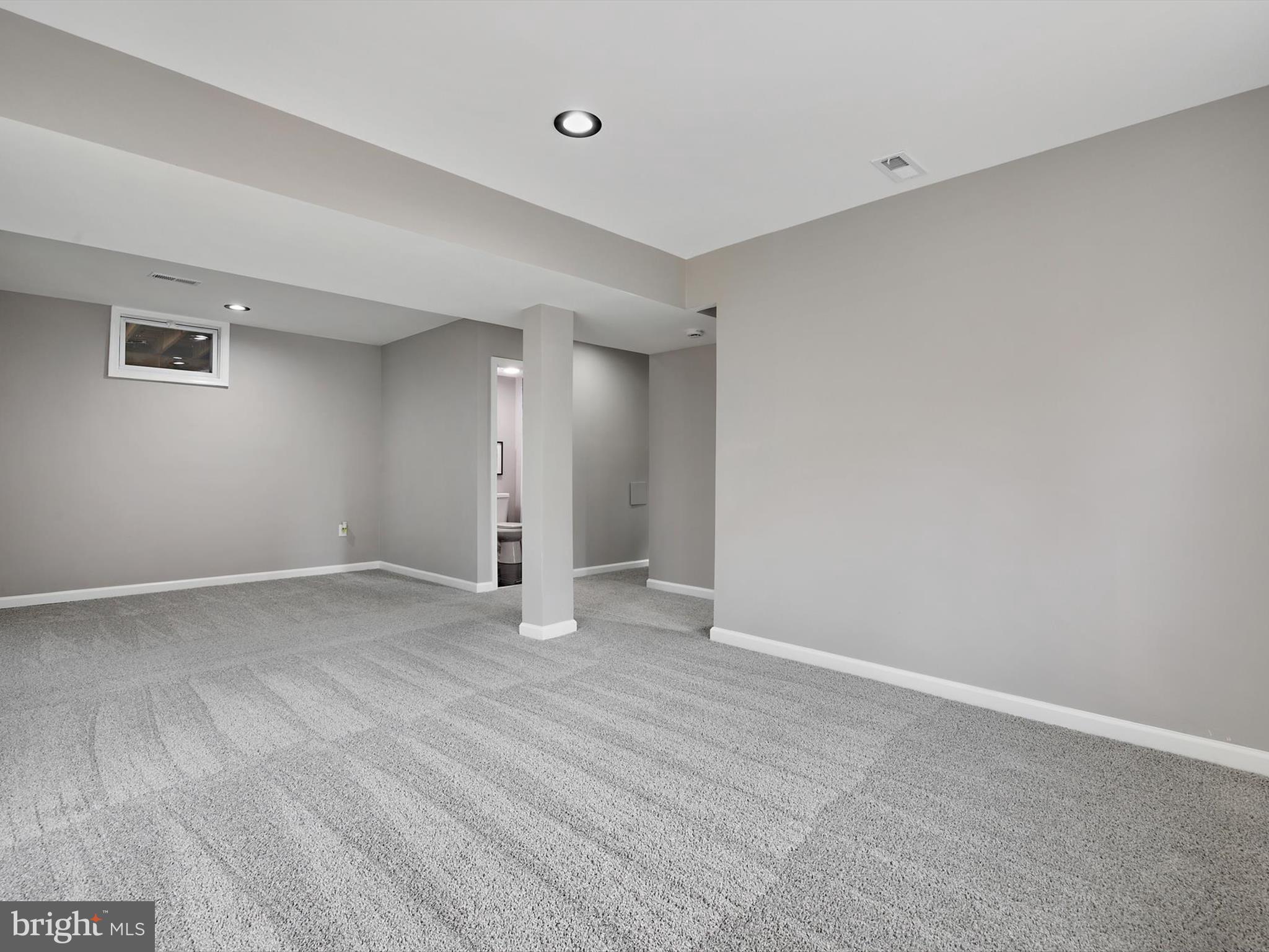 ROUND BAY CITY - Residential