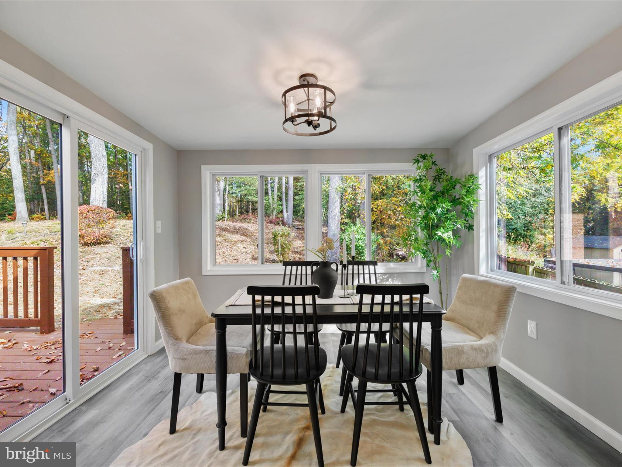 ROUND BAY CITY - Residential