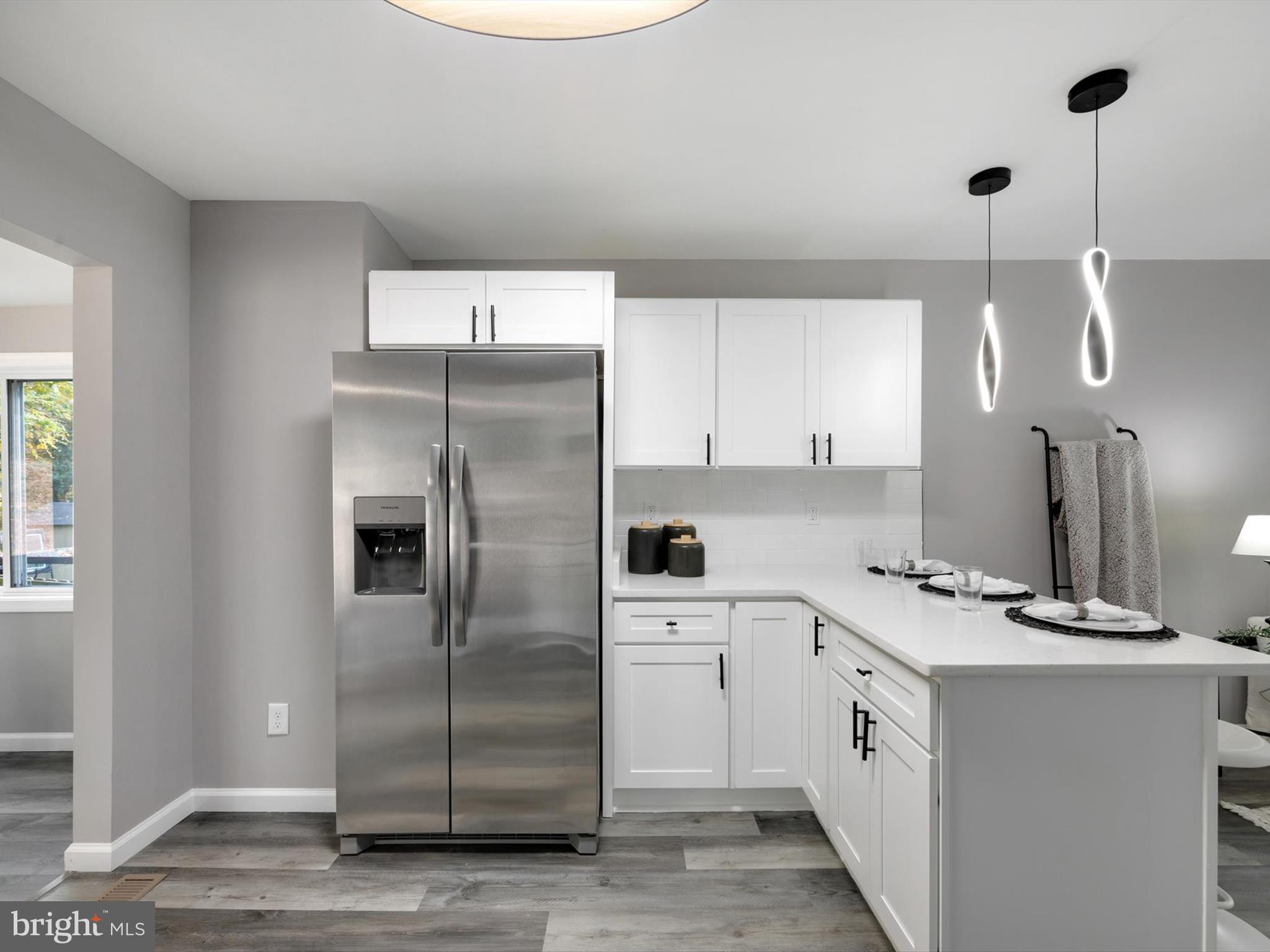 ROUND BAY CITY - Residential