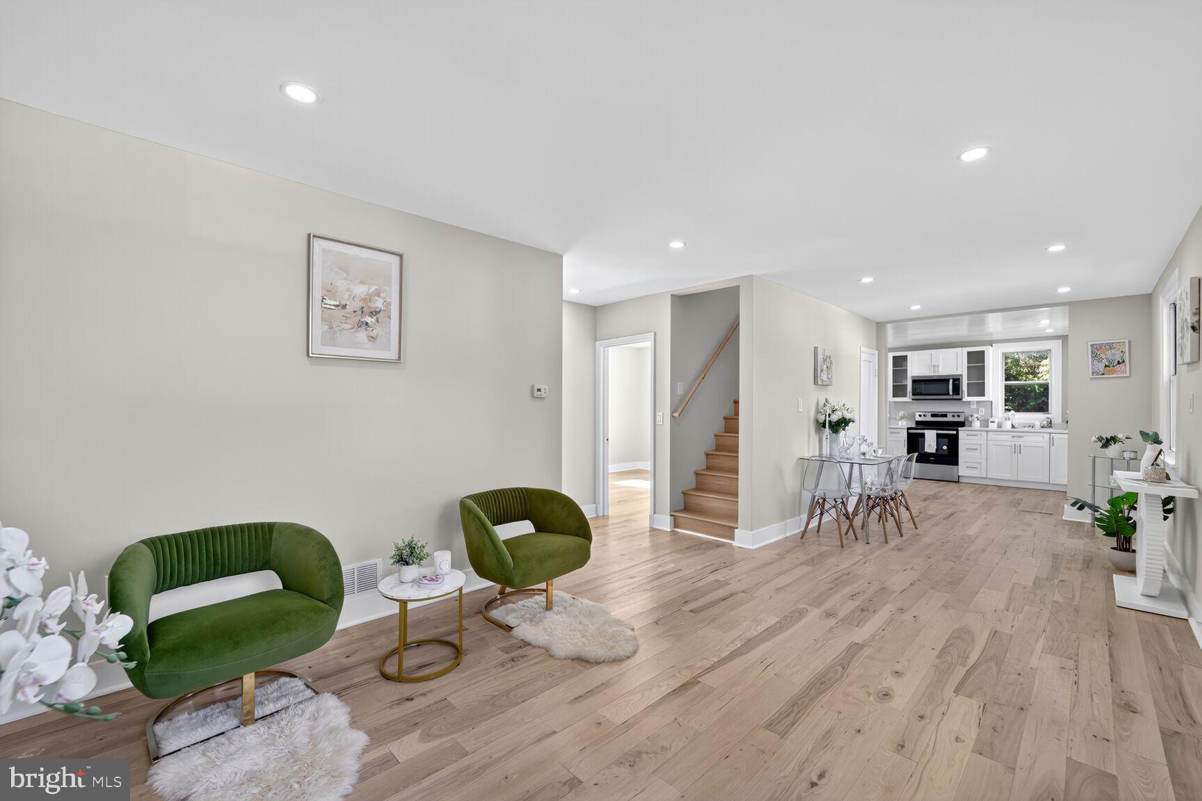 UPPER MORNINGSIDE - Residential