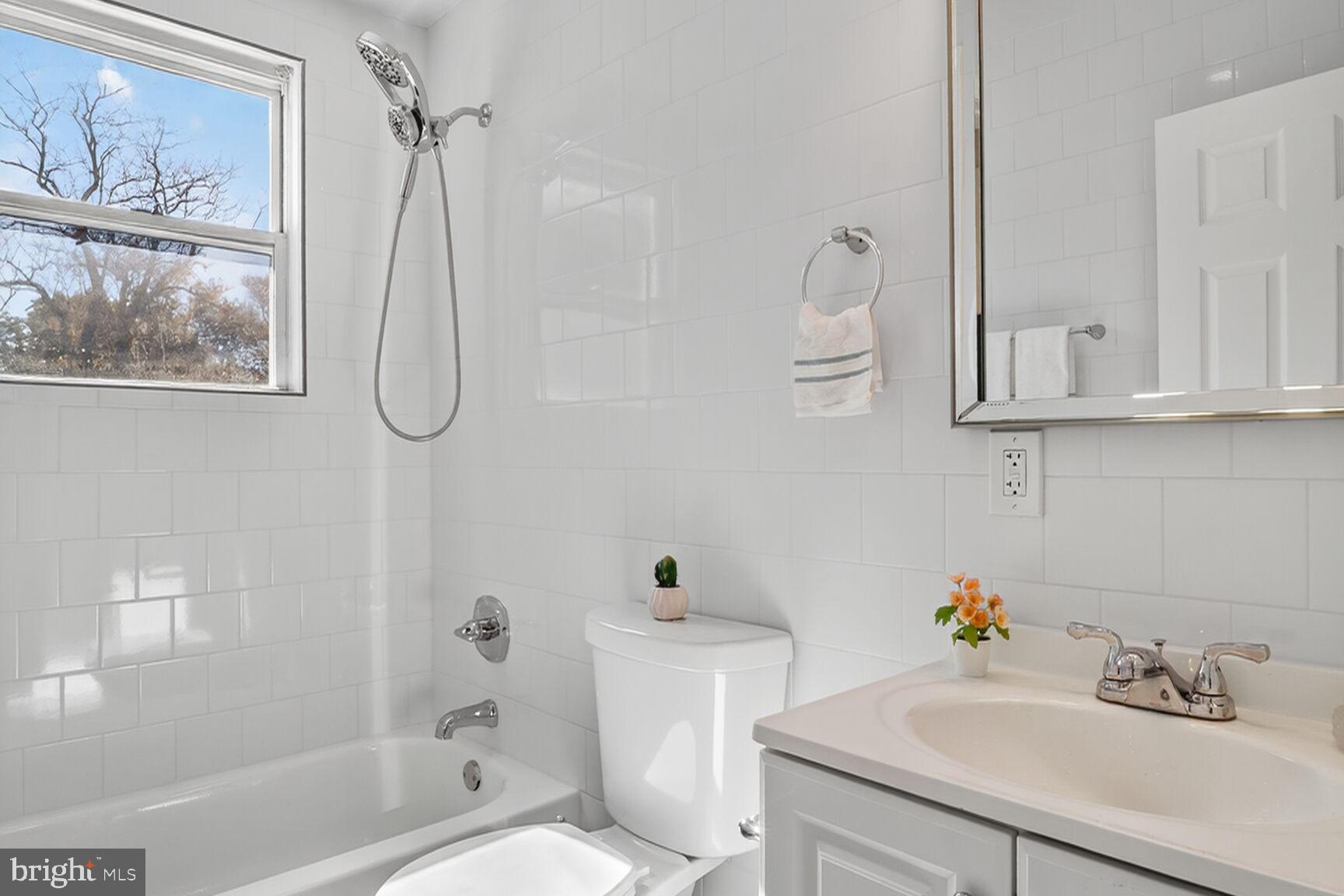 UPPER MORNINGSIDE - Residential