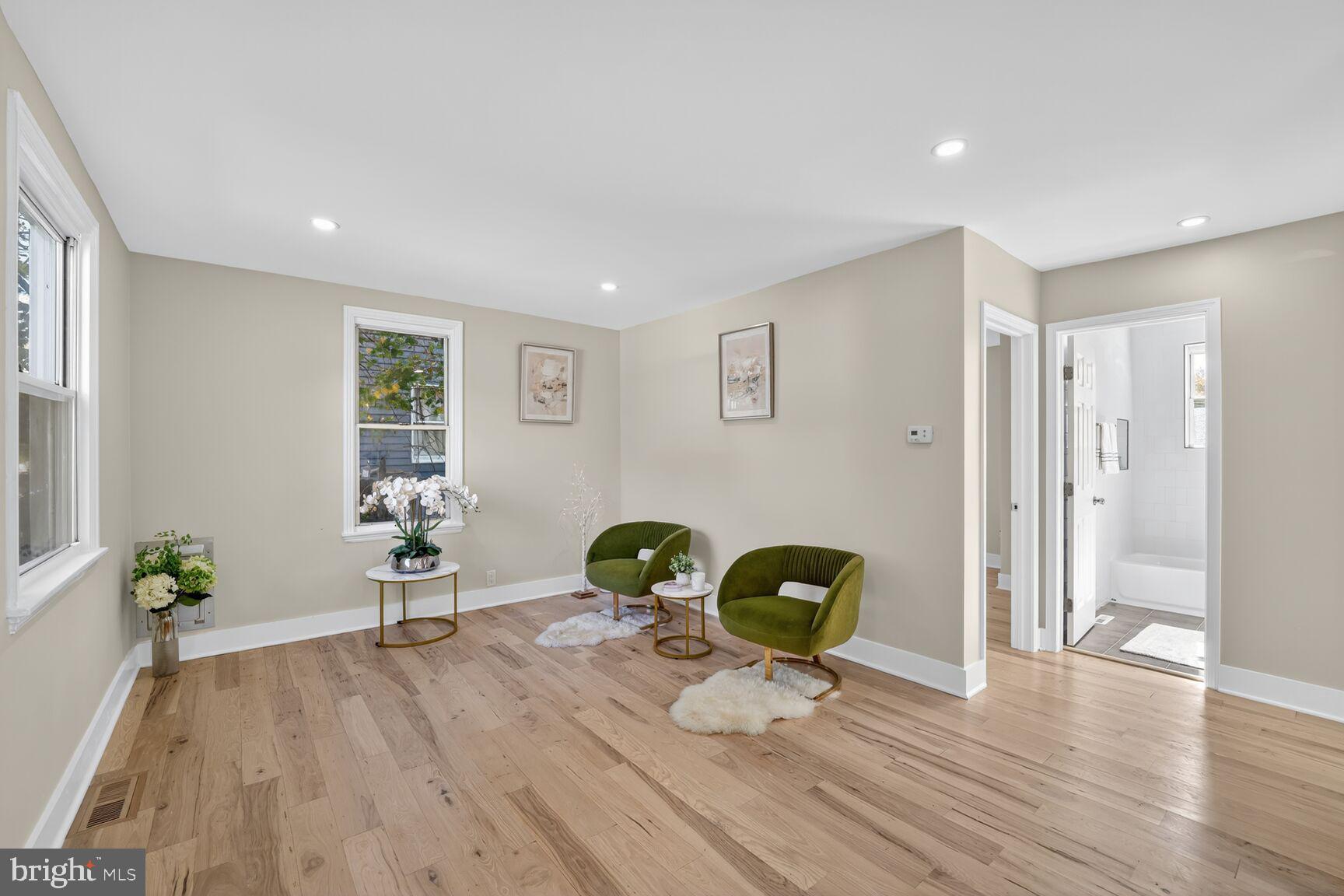 UPPER MORNINGSIDE - Residential