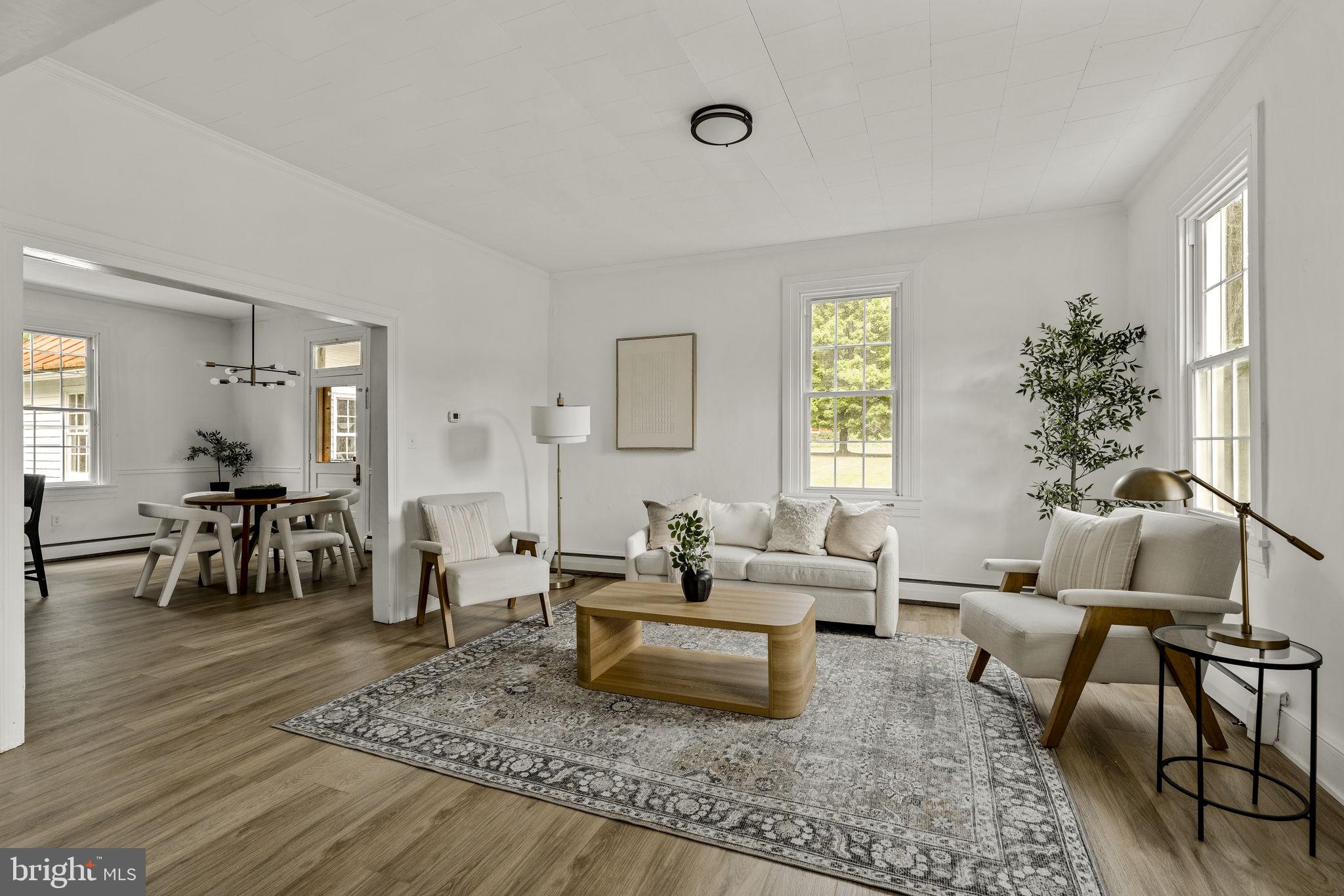 24 KIM ACRES DRIVE