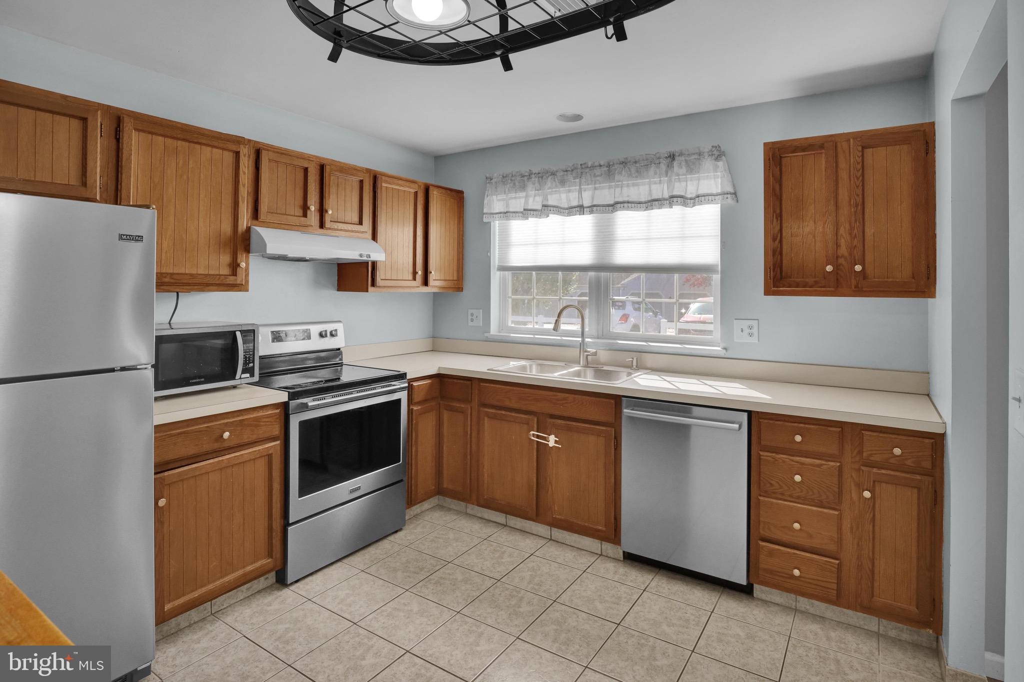 ROCKLEDGE - Residential