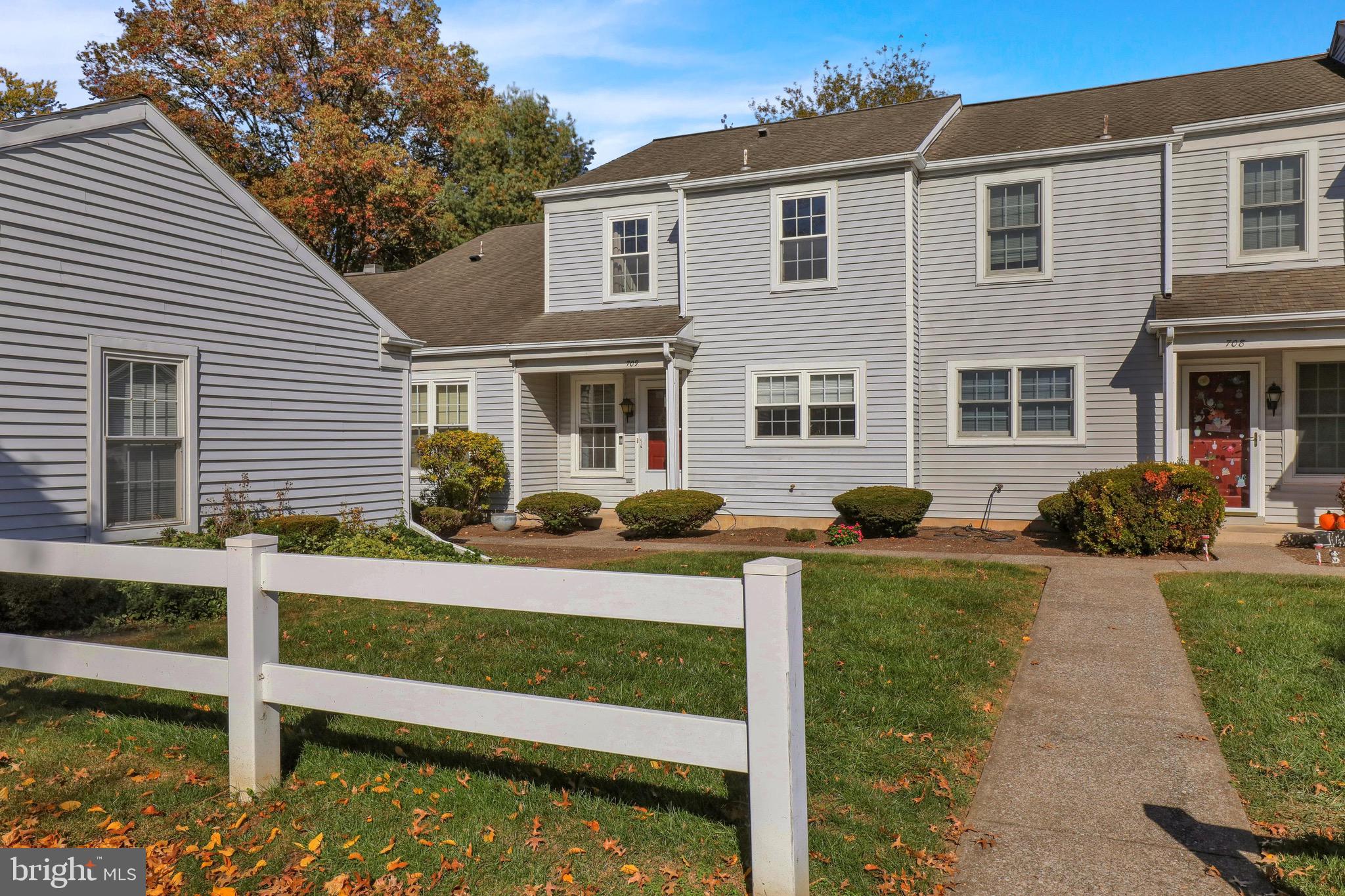 709 CAMBRIDGE COURT