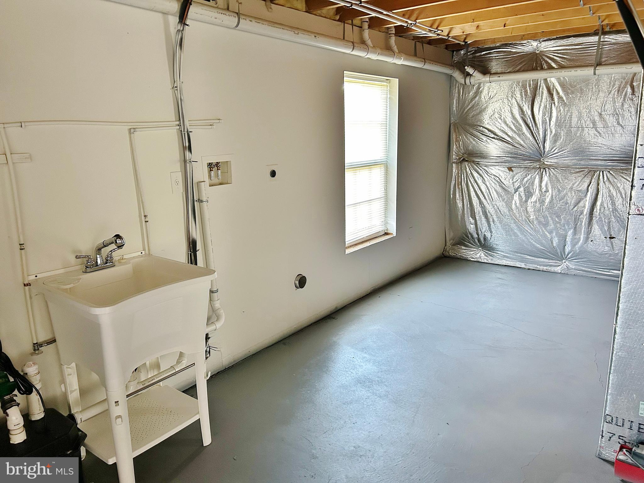 FOXWOOD GLEN - Residential