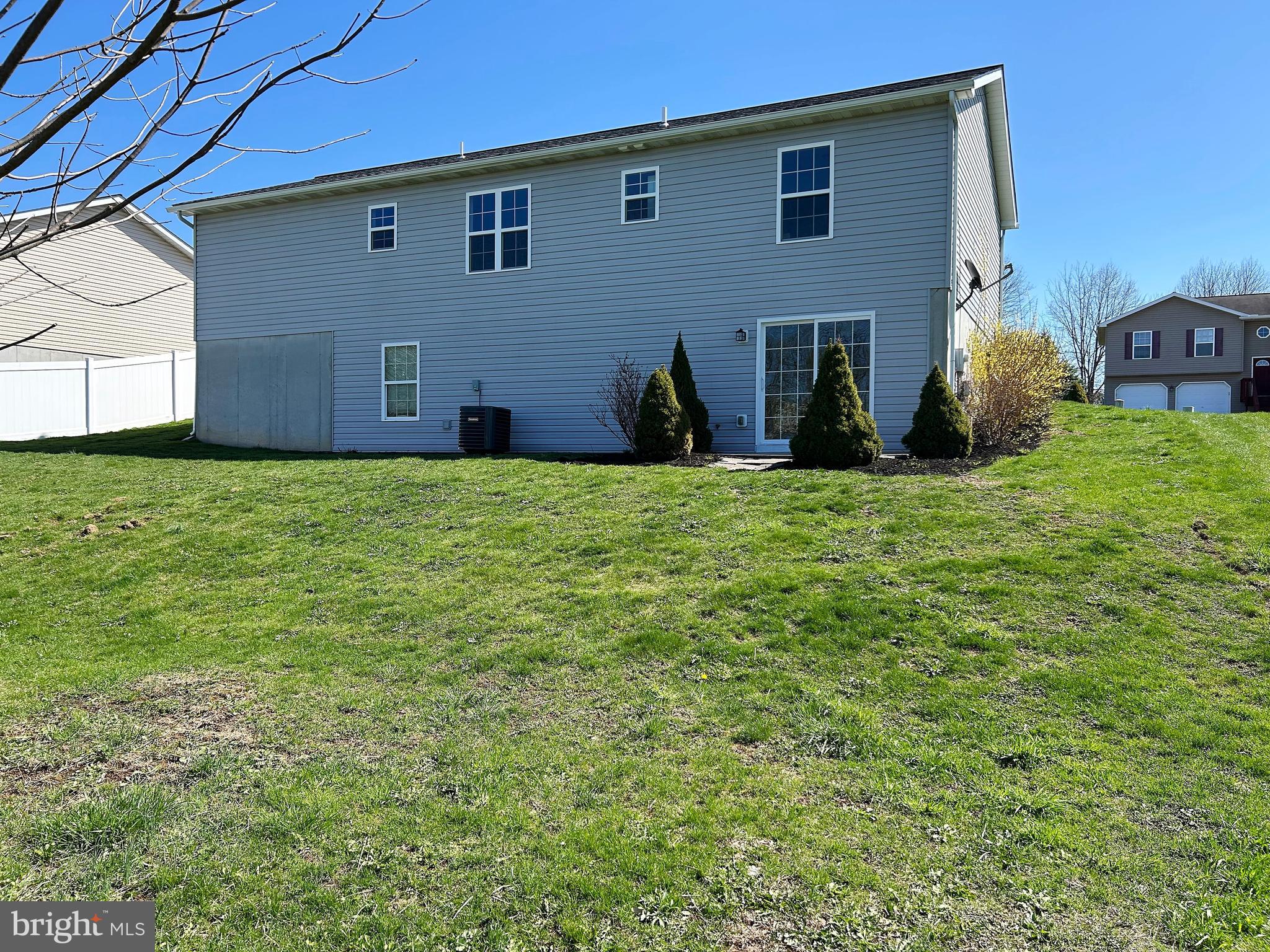 FOXWOOD GLEN - Residential