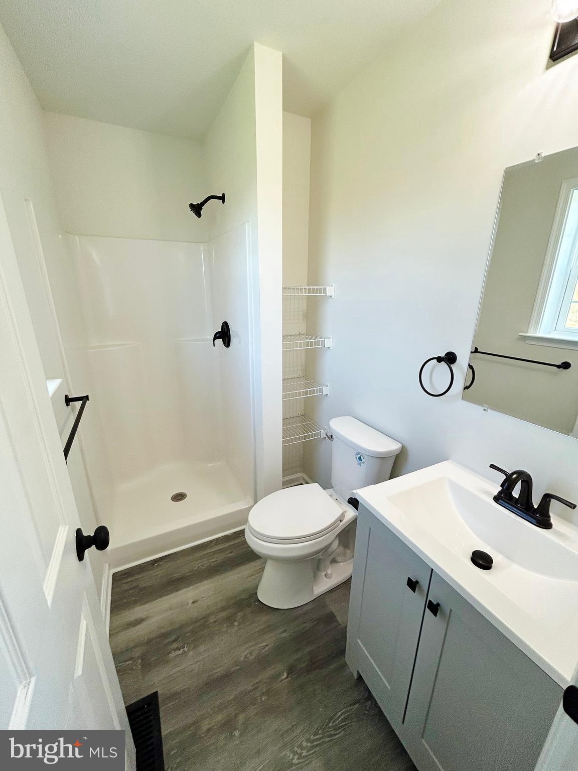 FOXWOOD GLEN - Residential