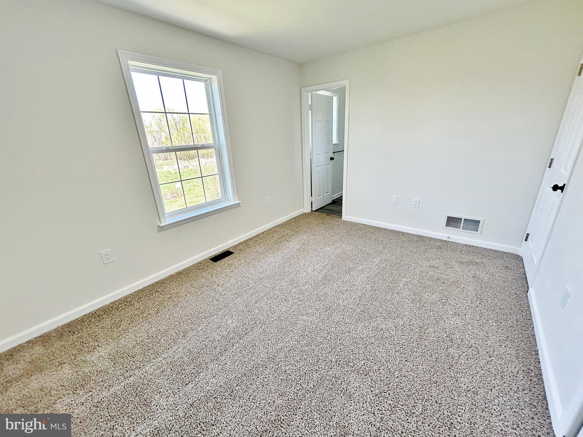 FOXWOOD GLEN - Residential