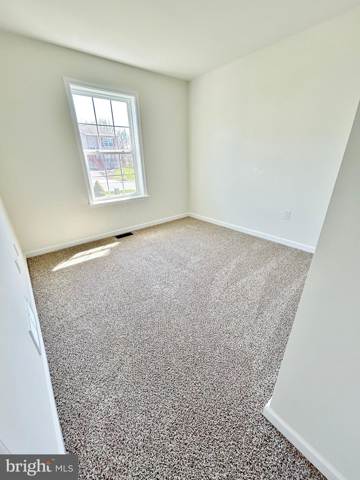 FOXWOOD GLEN - Residential